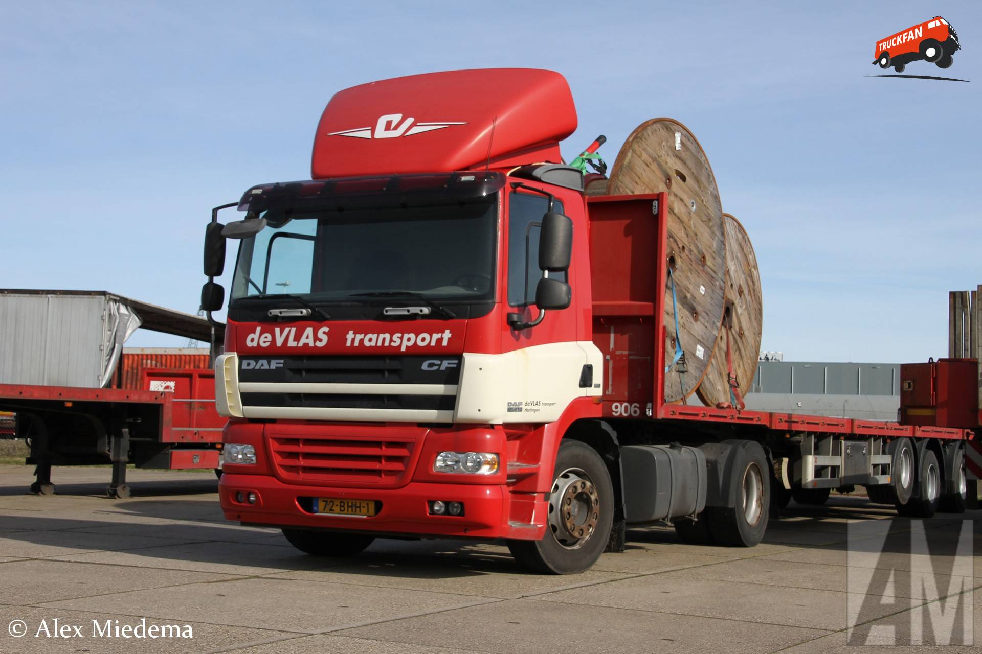 DAF CF85 truck owned by De Vlas Transport