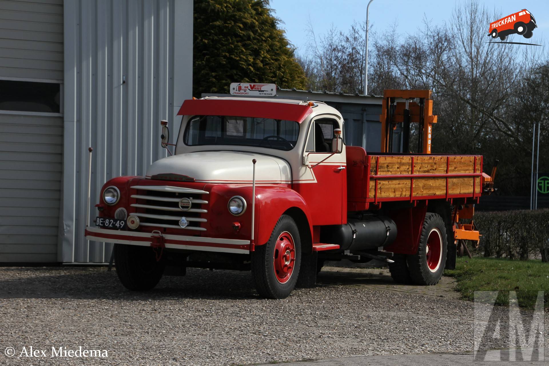 Volvo L375 van Brant de Vries