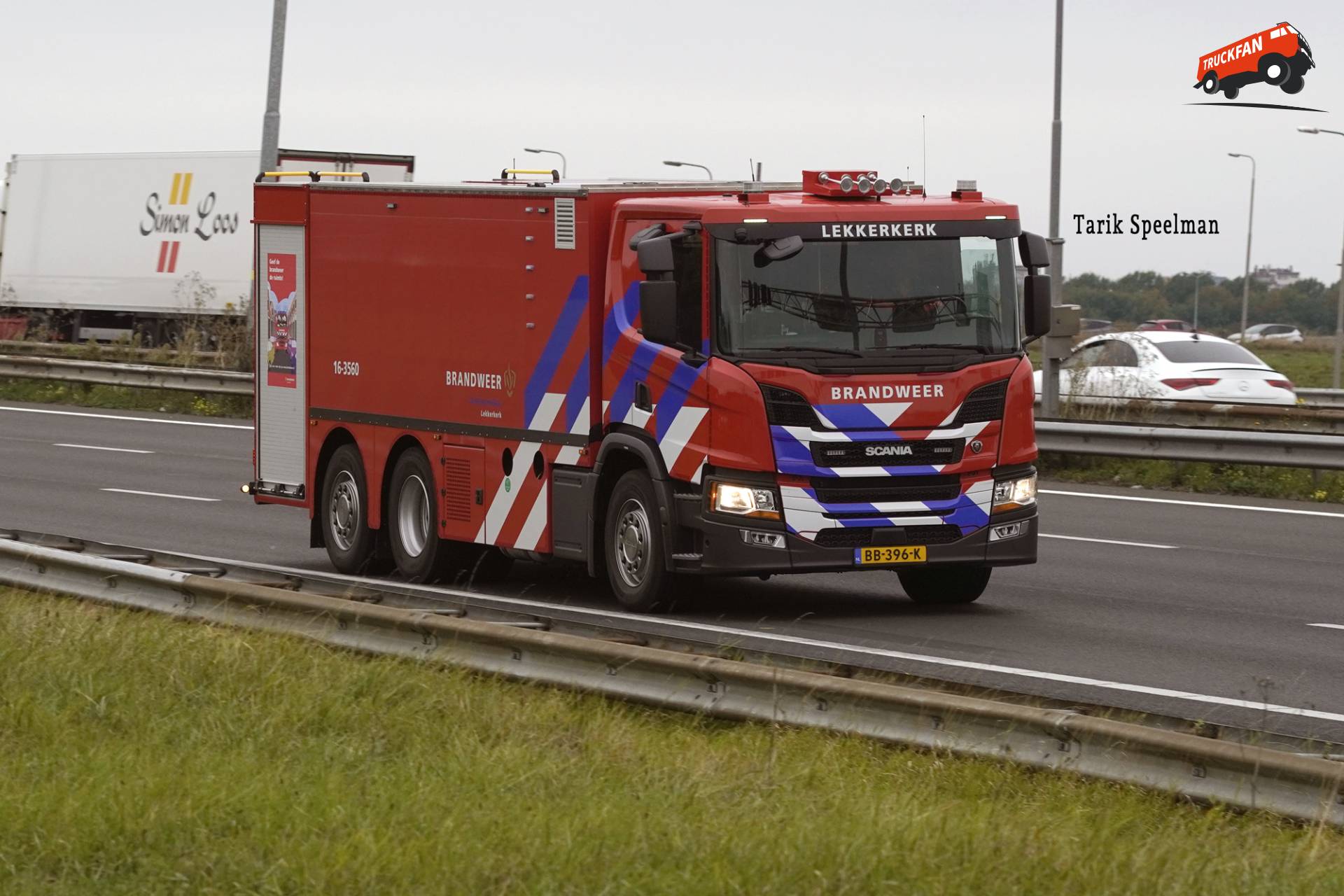 Brandweer Lekkerkerk Scania P450 op de A15