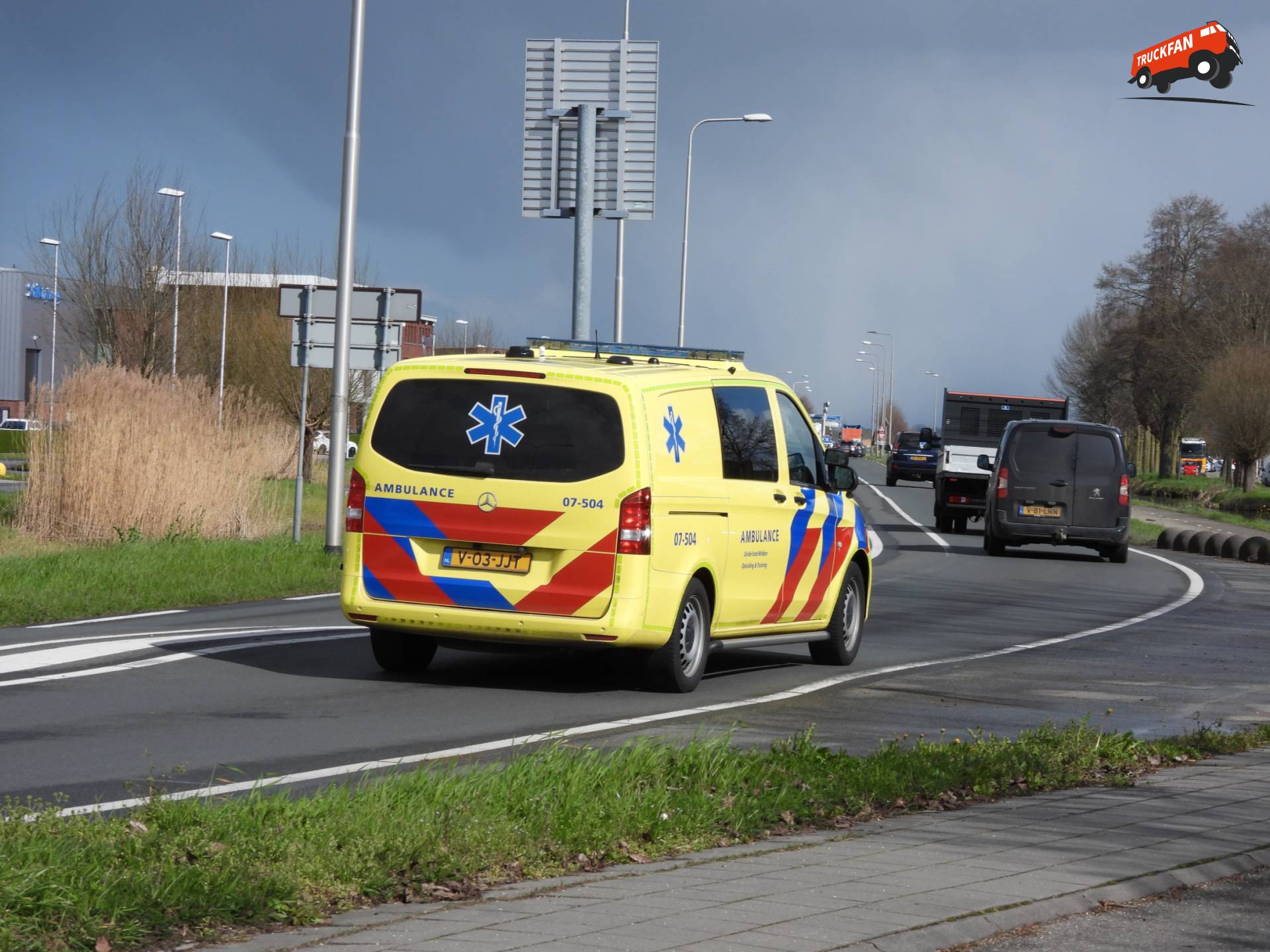 Ambulance 07-504 bij M. A. Reinaldaweg Schoonhoven