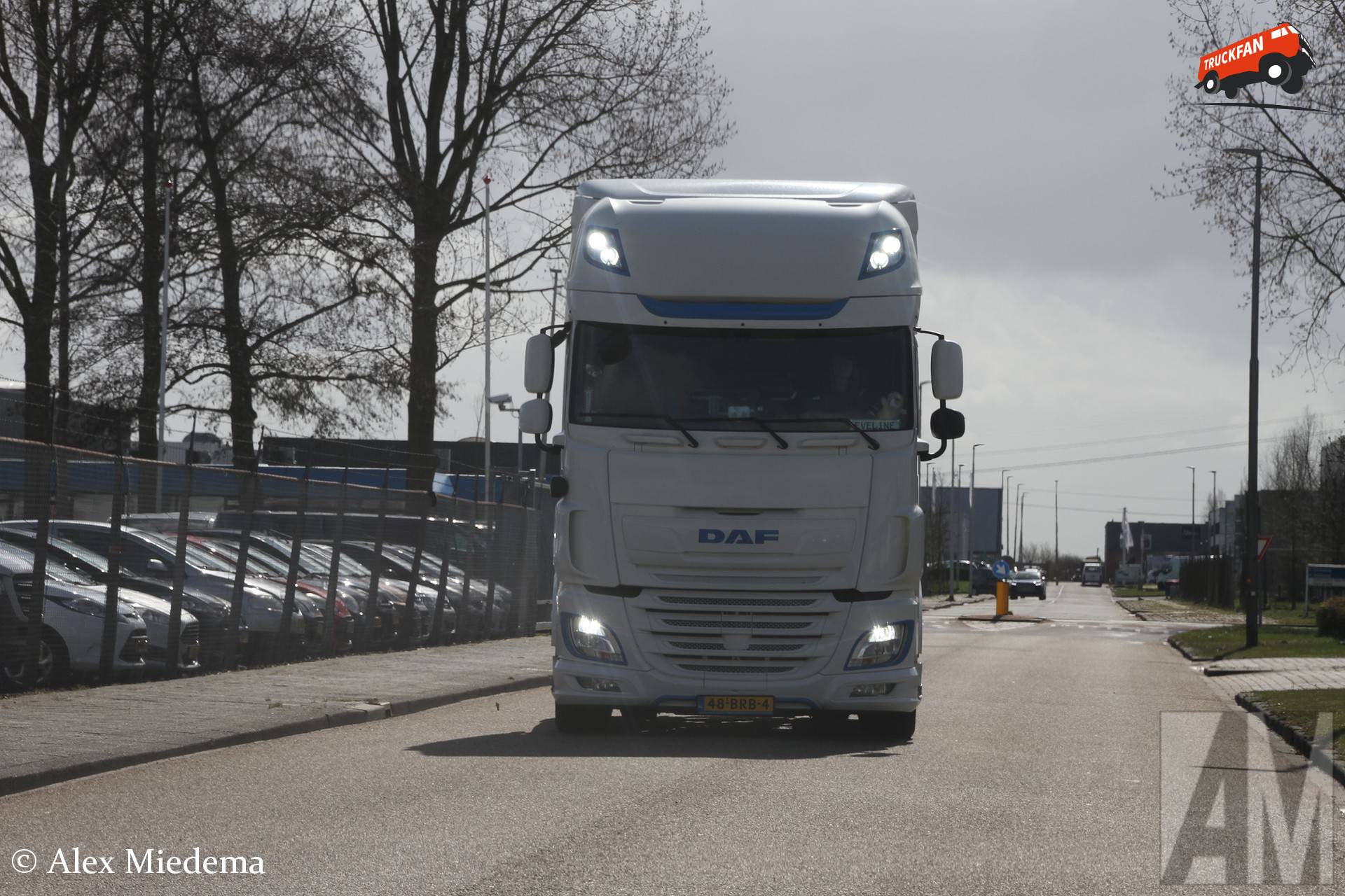 DAF XF van Arne But, bestuurd door Eveline