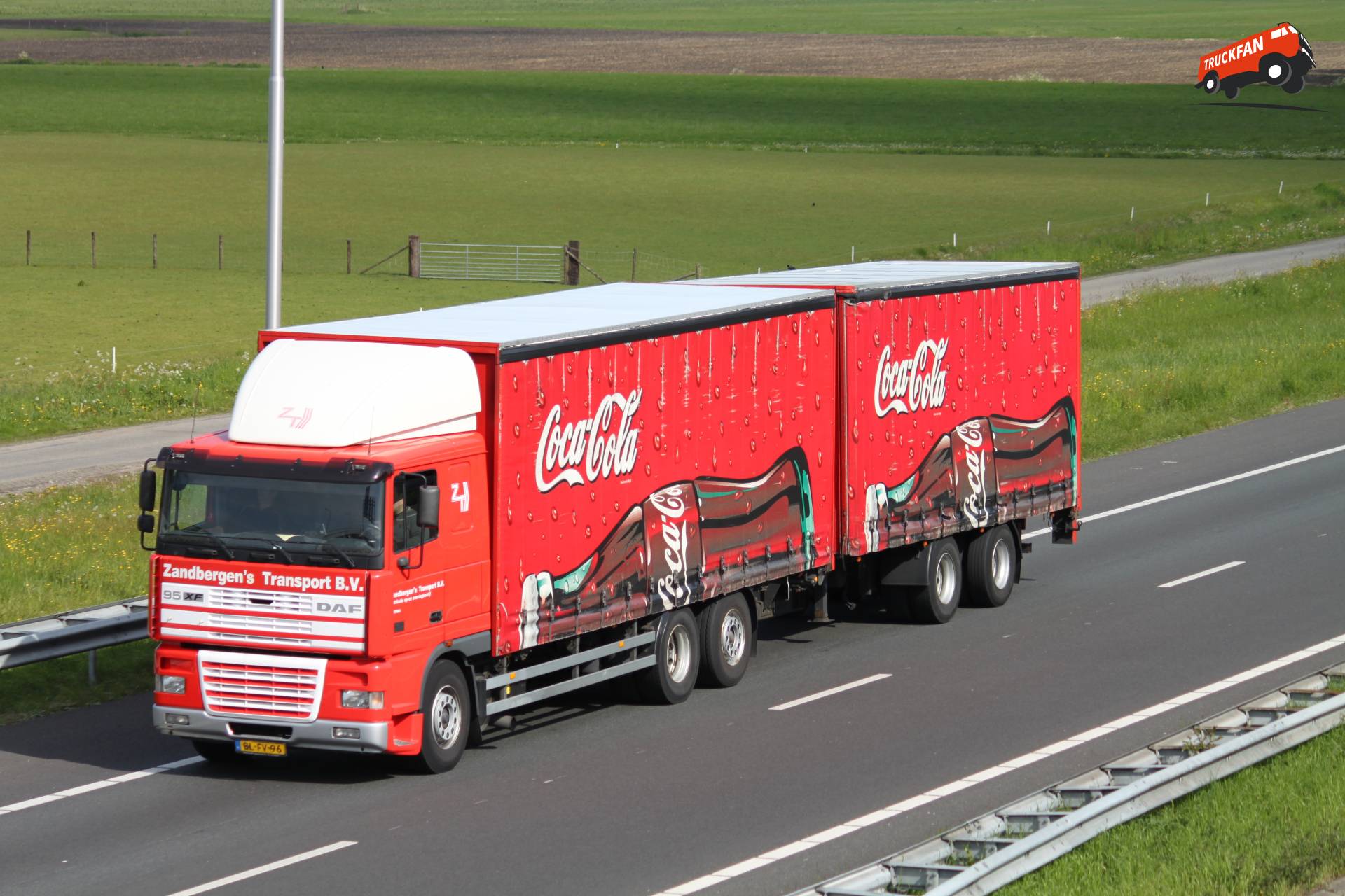 DAF 95XF vrachtwagen van Zandbergen