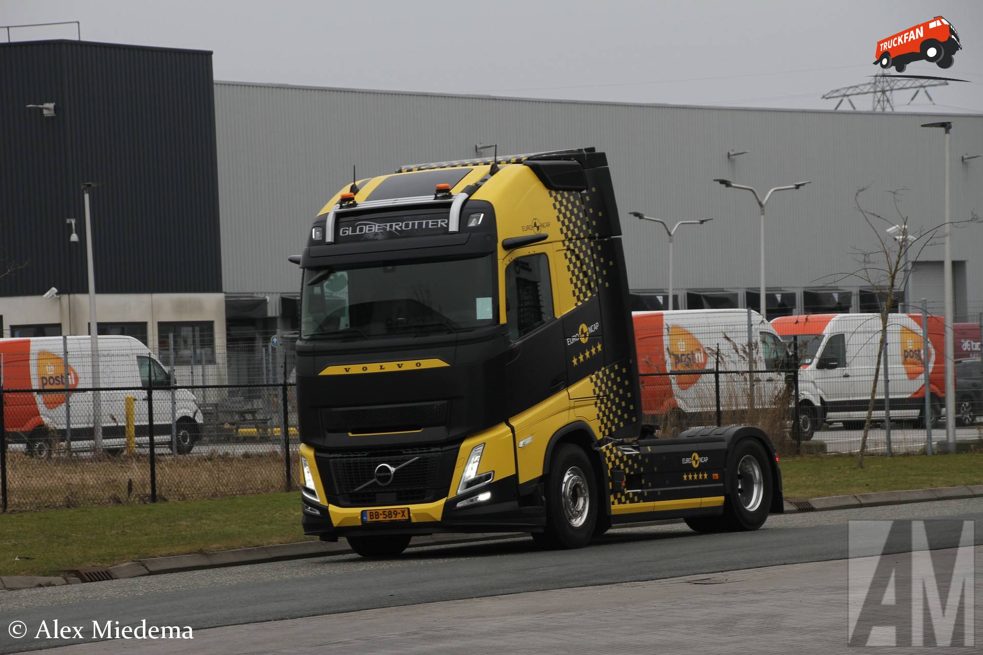 Euro NCAP demotruck van Volvo bij LVS