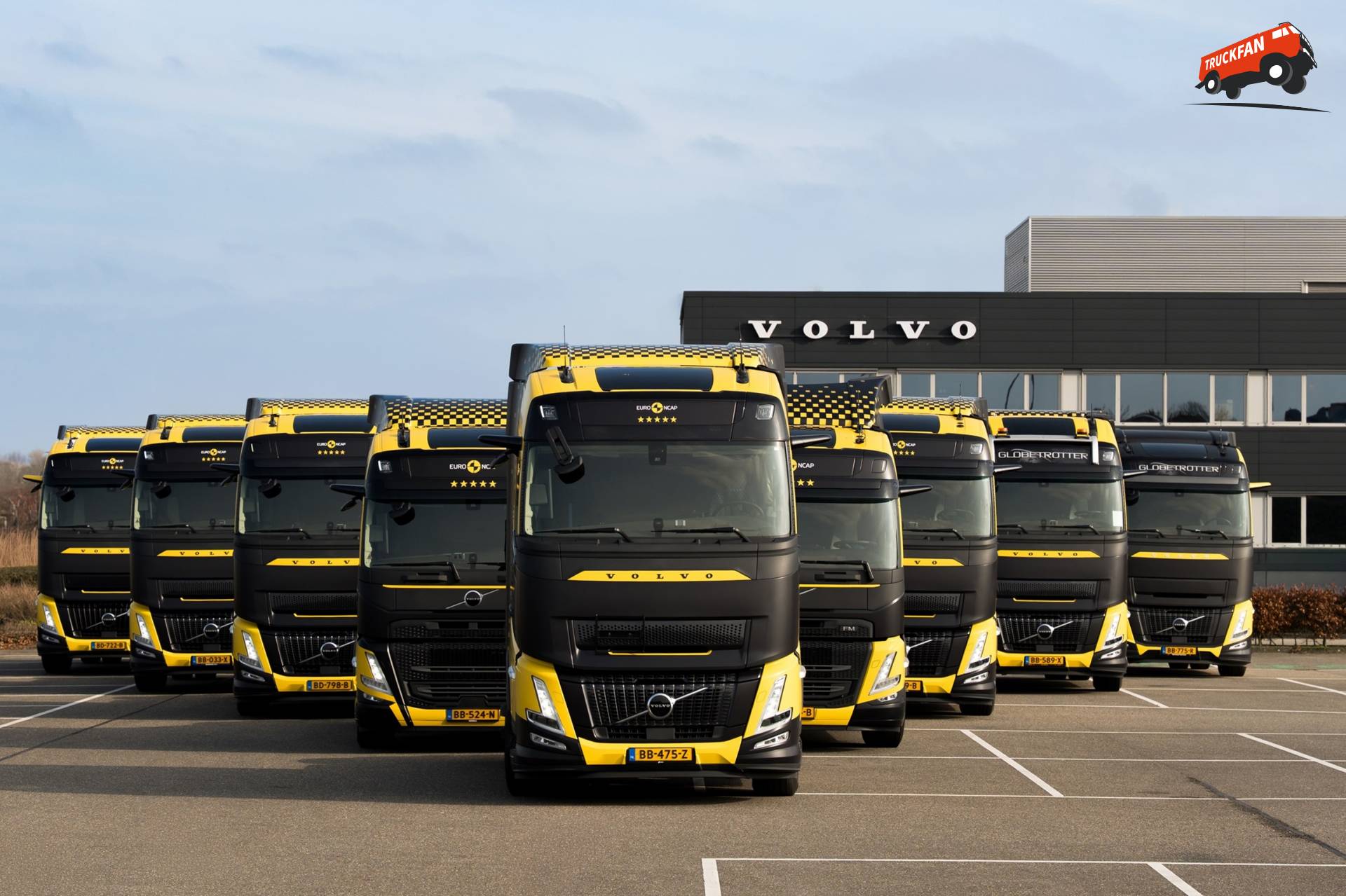 Volvo FH Aero en FM Euro NCAP demotrucks