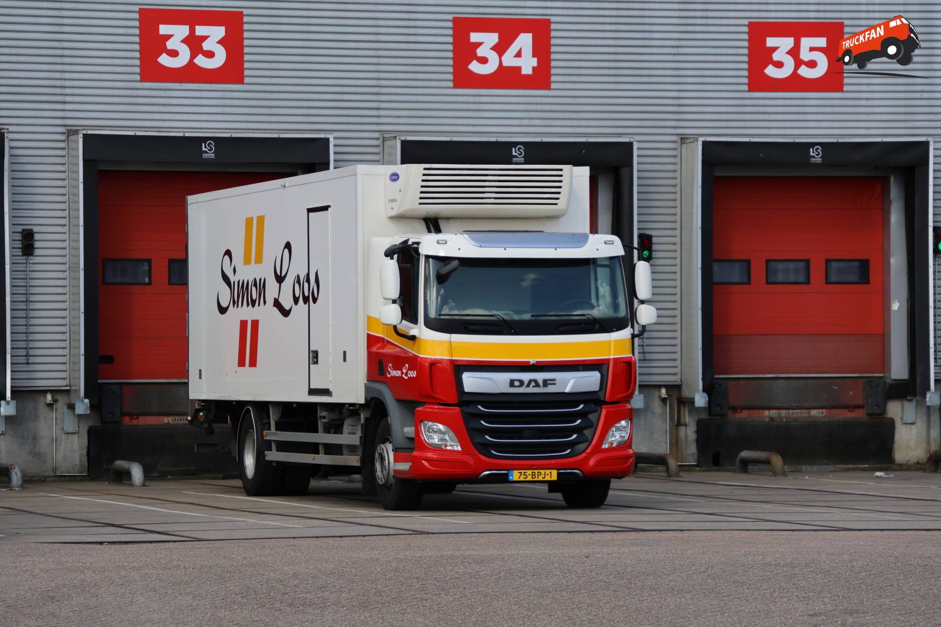 DAF CF Euro 6 truck in Alkmaar