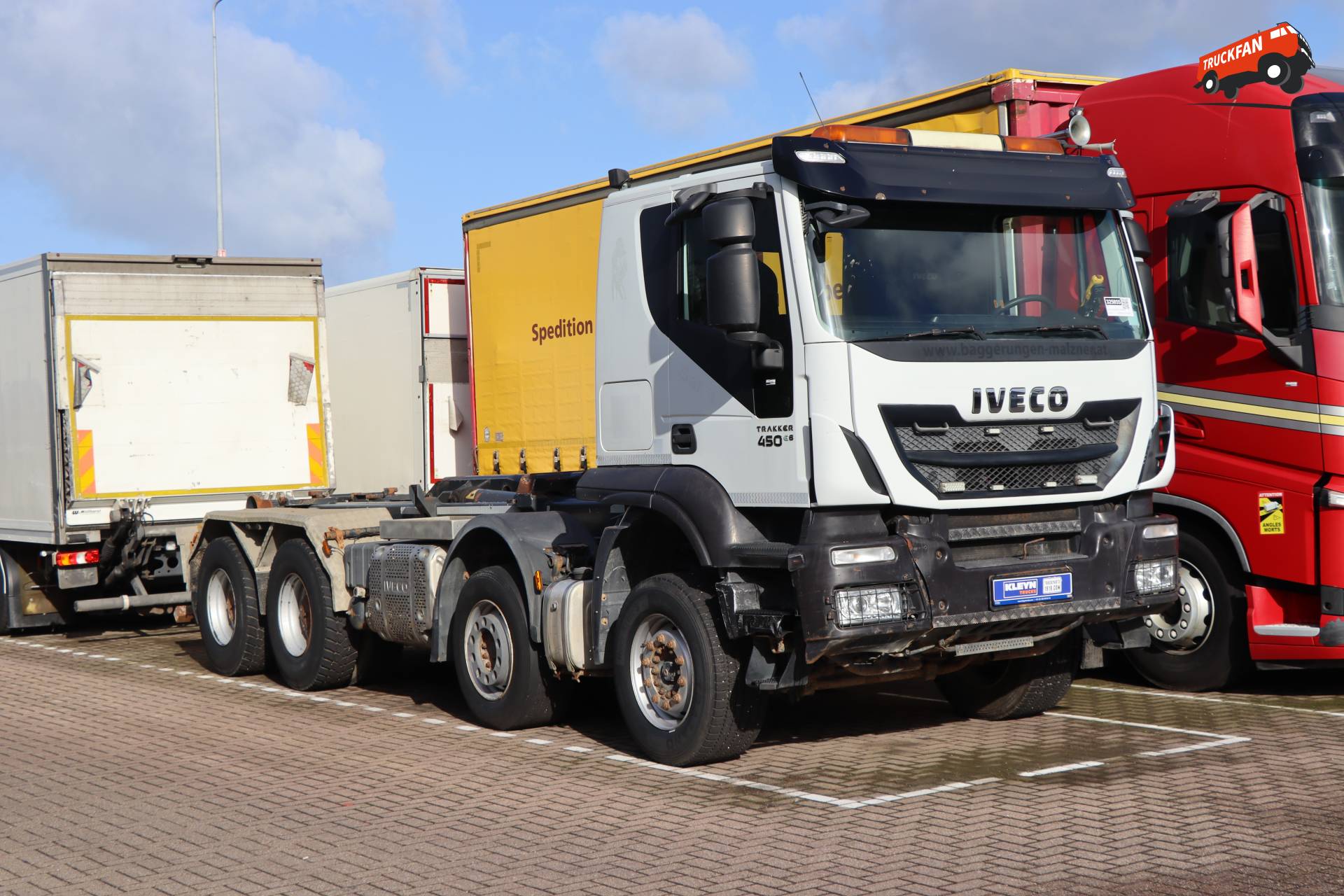 Iveco Trakker 450 bij Kleyn Trucks