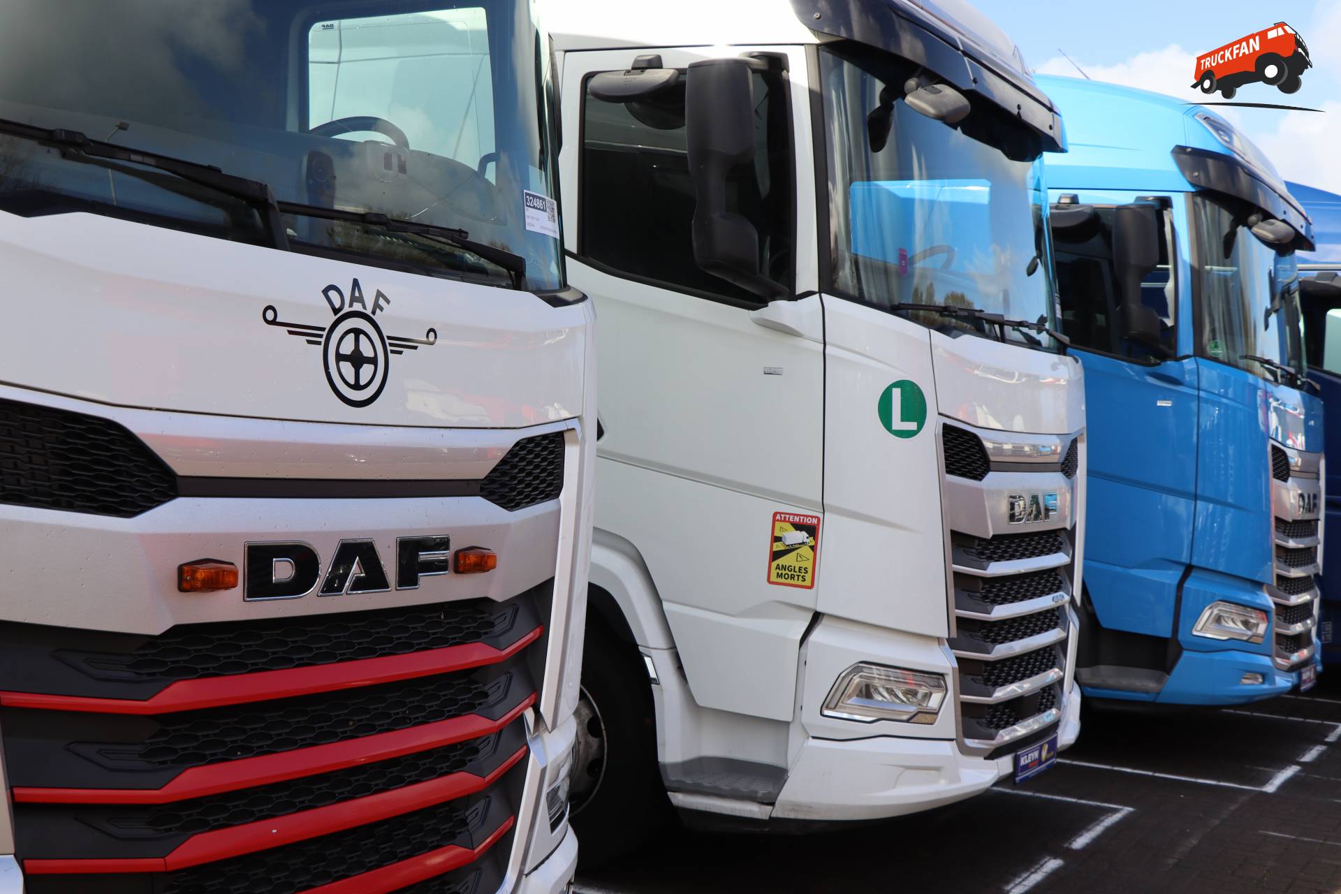 Drie DAF NGD vrachtwagens bij Kleyn Trucks