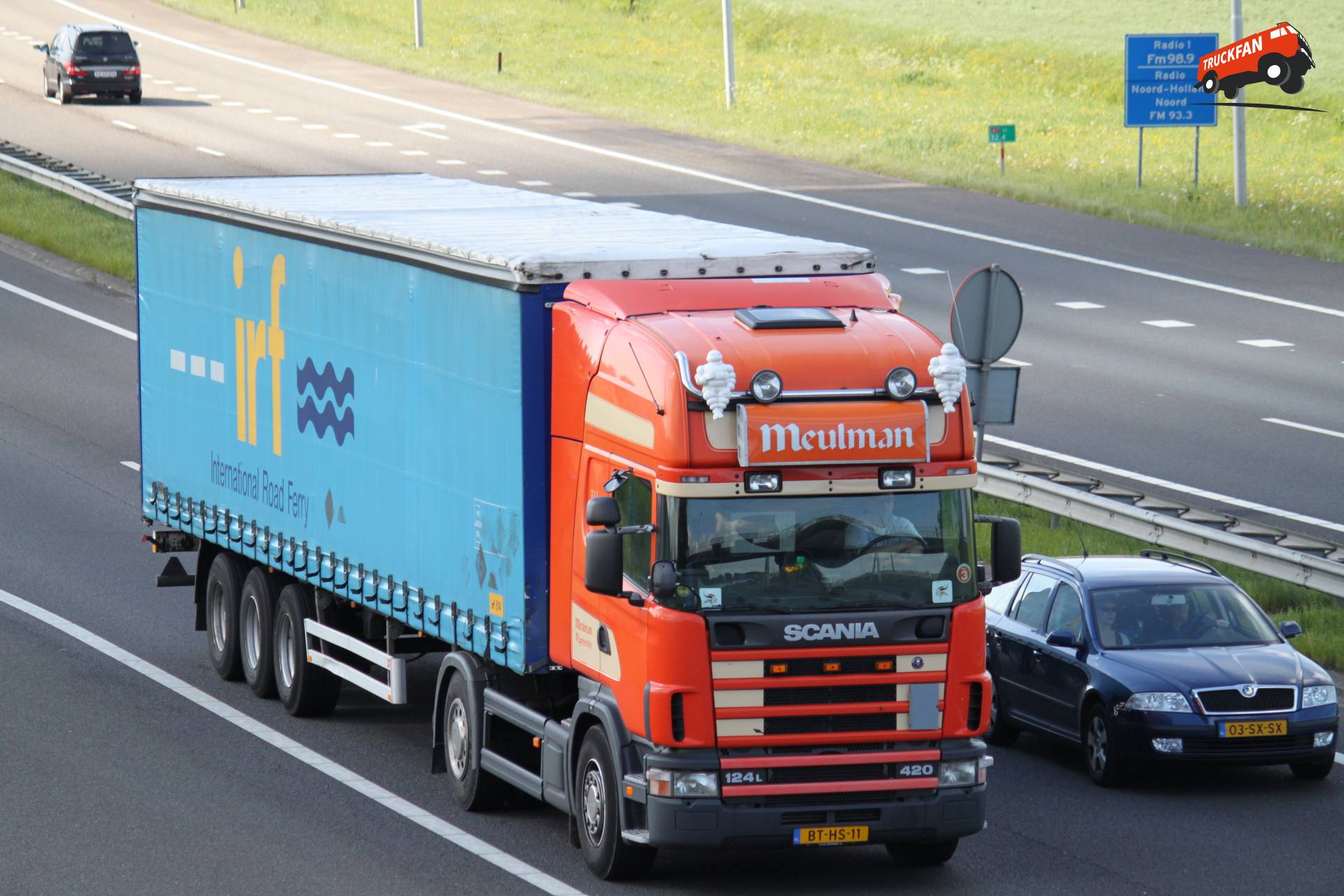 Scania 124 truck van Meulman