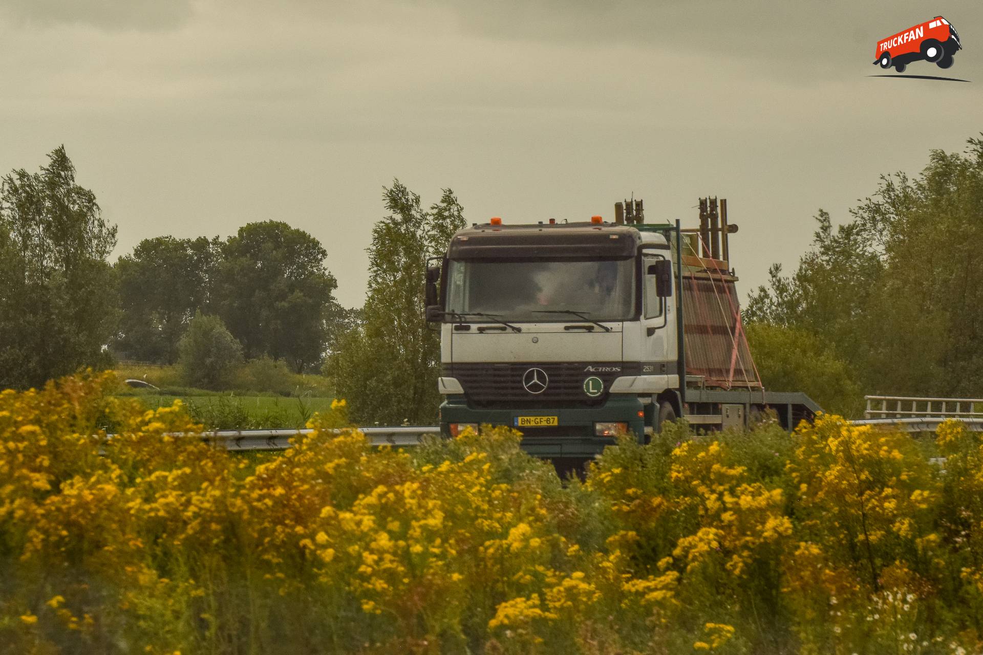 Mercedes Benz Actros MP1 