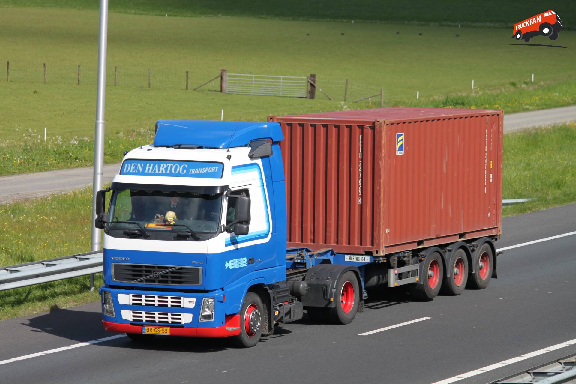 Volvo FH12 truck van Den Hartog