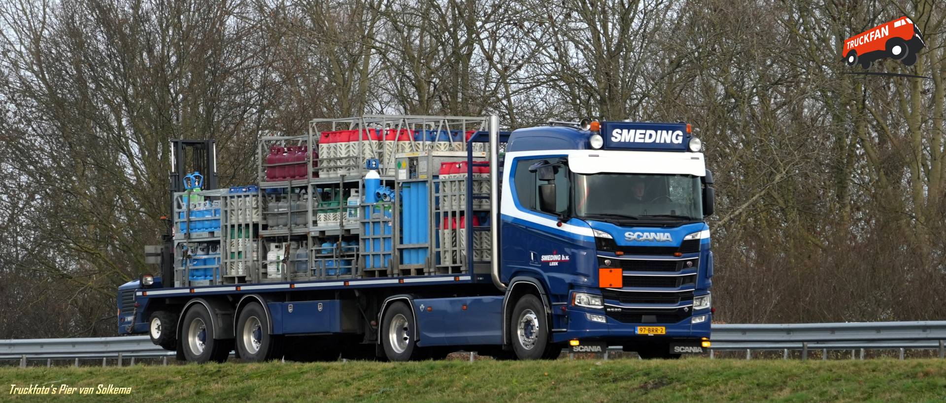Scania R520 truck on the A7 near Sneek