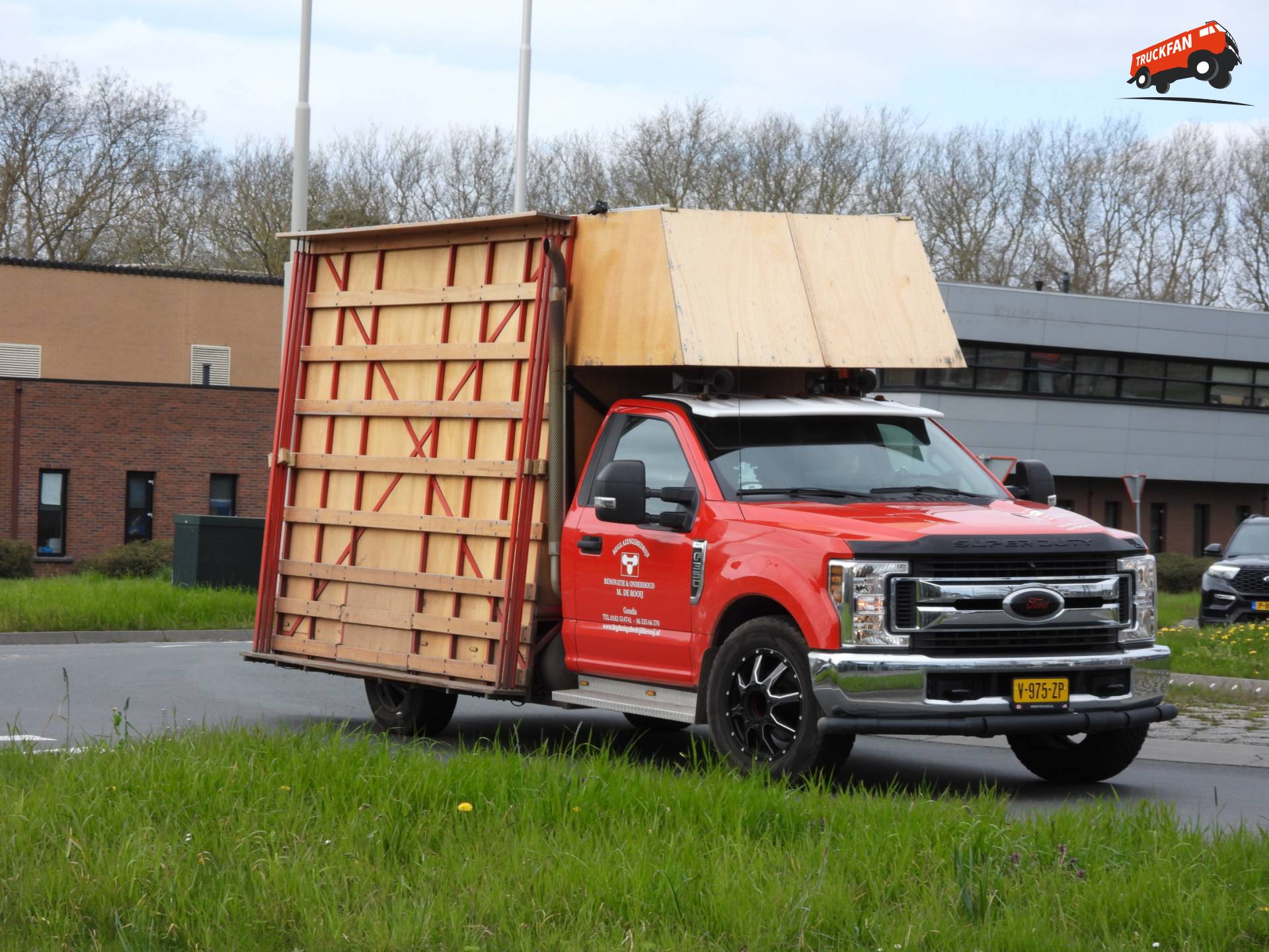 Ford F-350 2019 bij Lopikerplein Schoonhoven