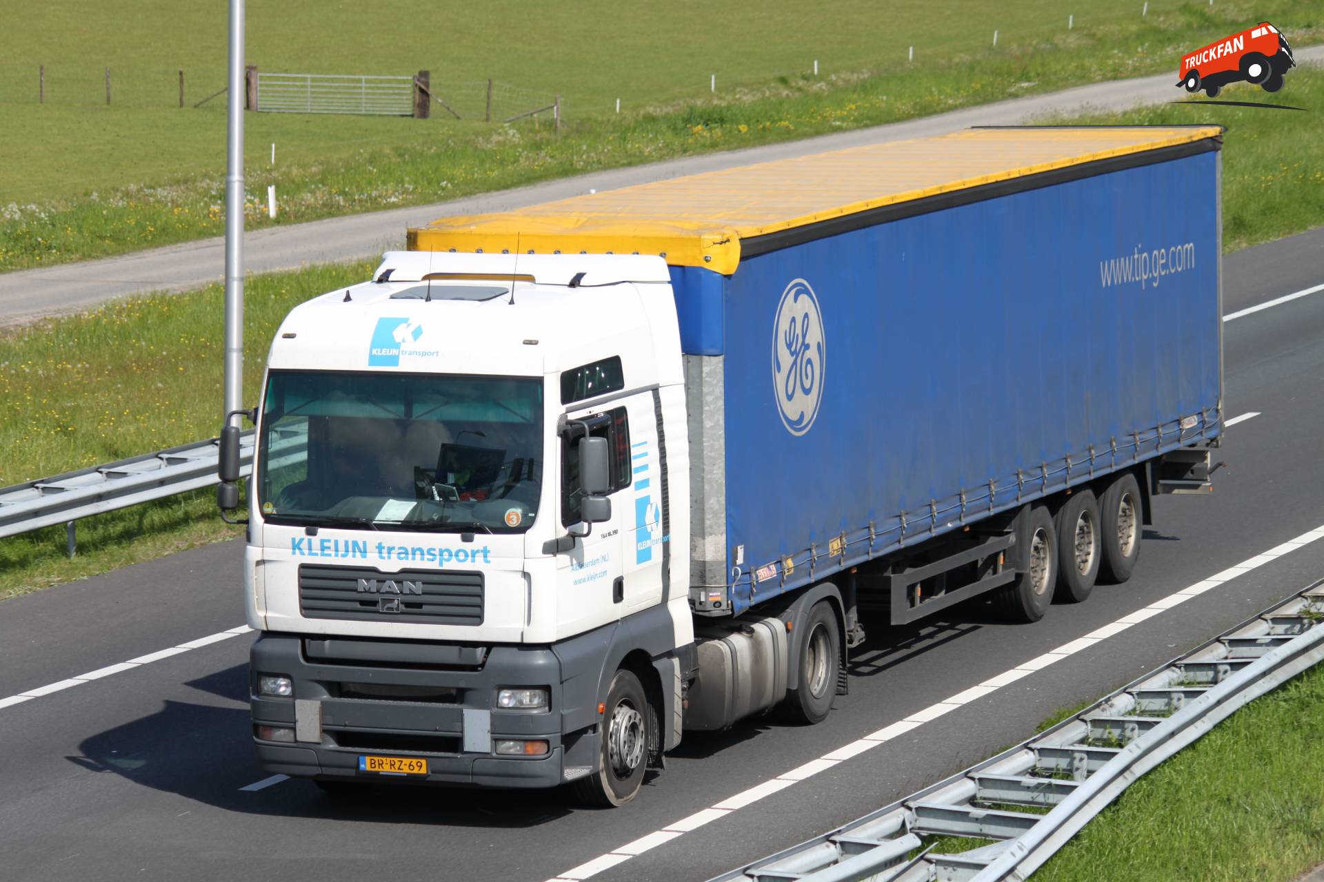 MAN TGA vrachtwagen van Kleijn Transport B.V.