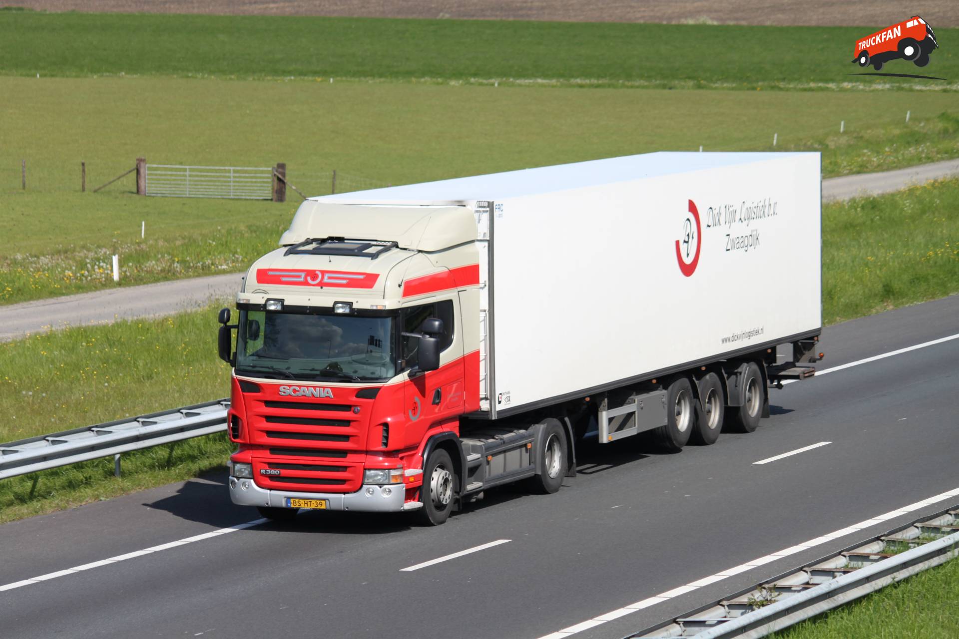 Scania R380 truck of Dick Vijn
