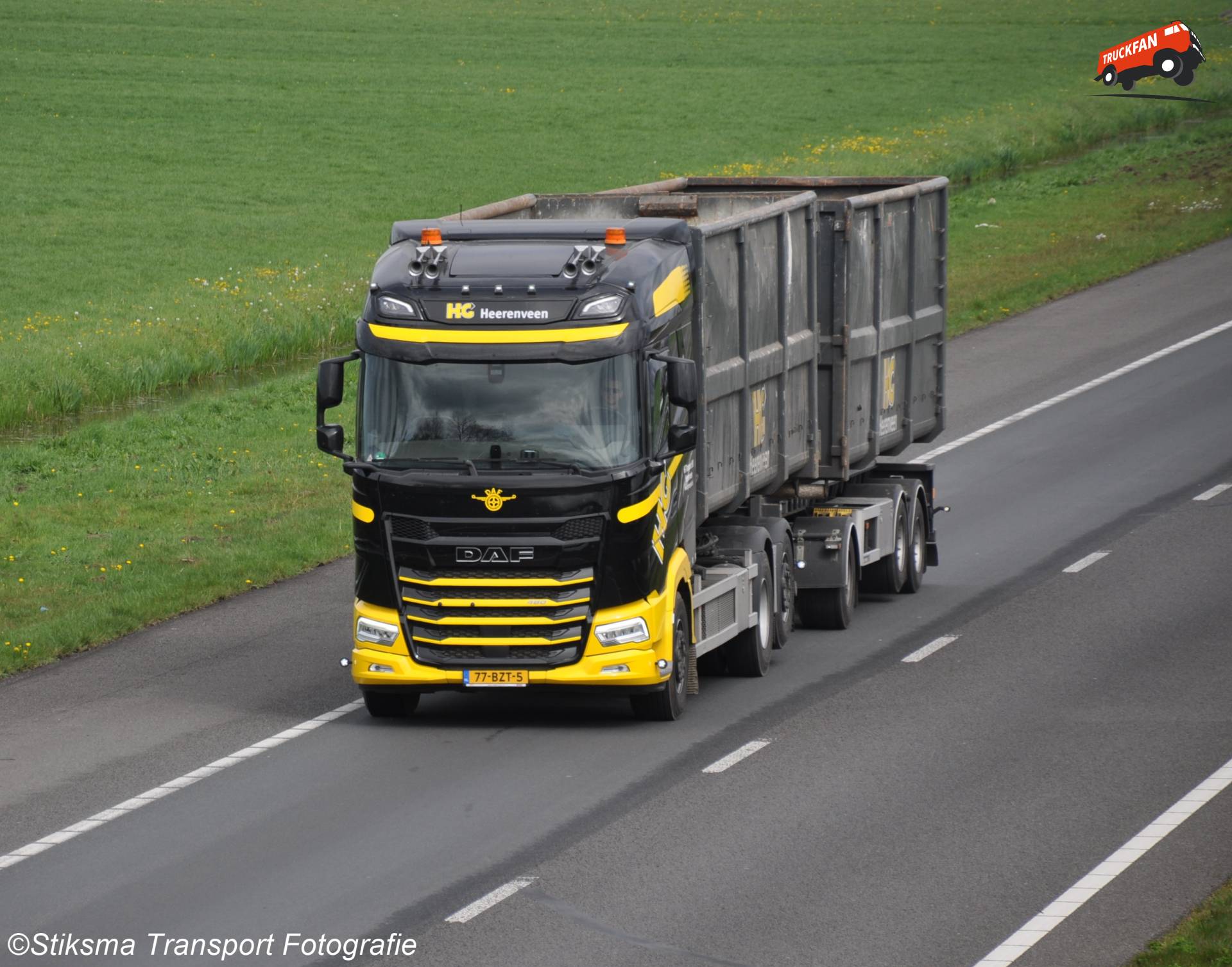 DAF XG vrachtwagen van HG Heerenveen