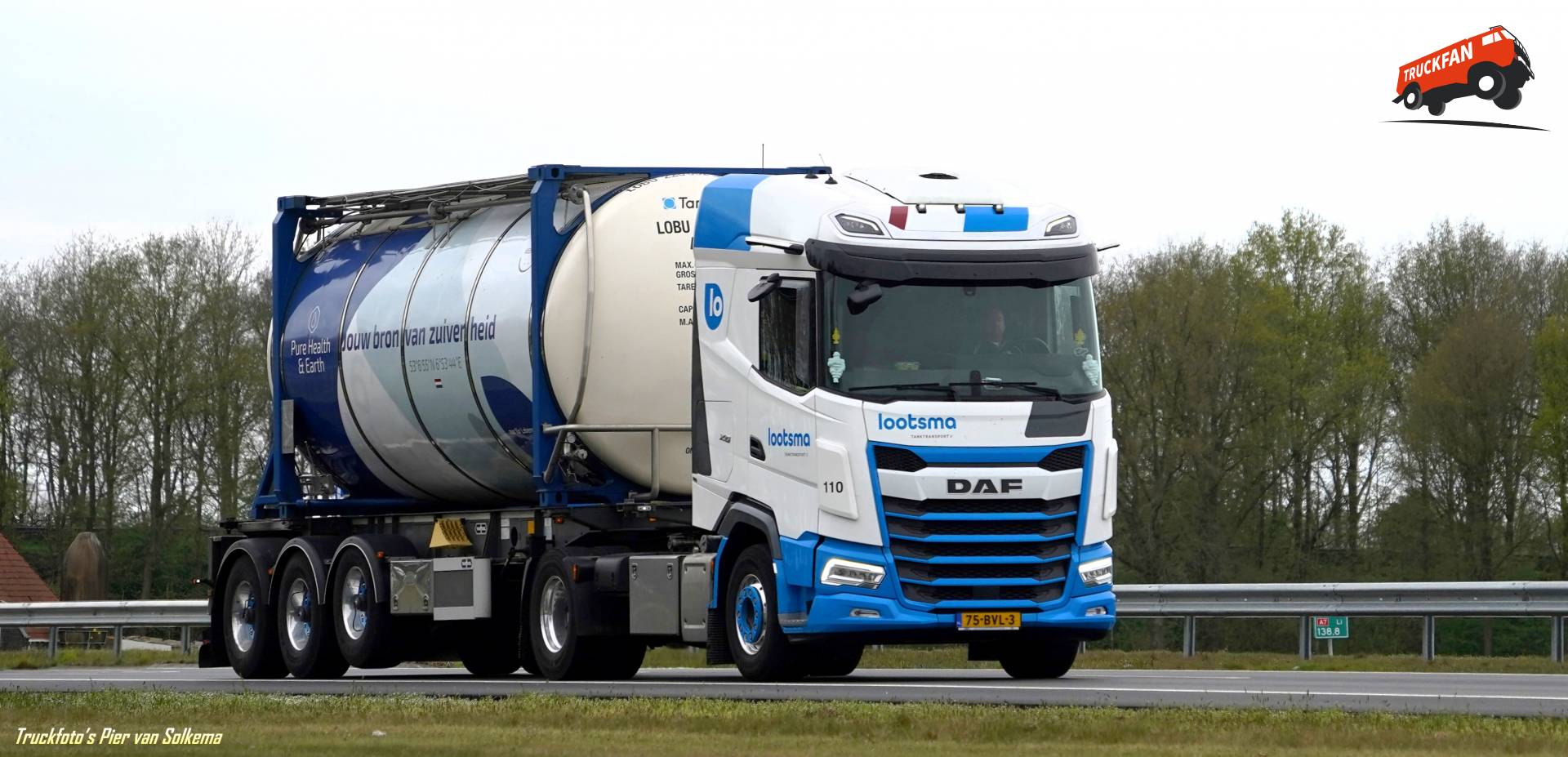 DAF XG truck near A7 Joure