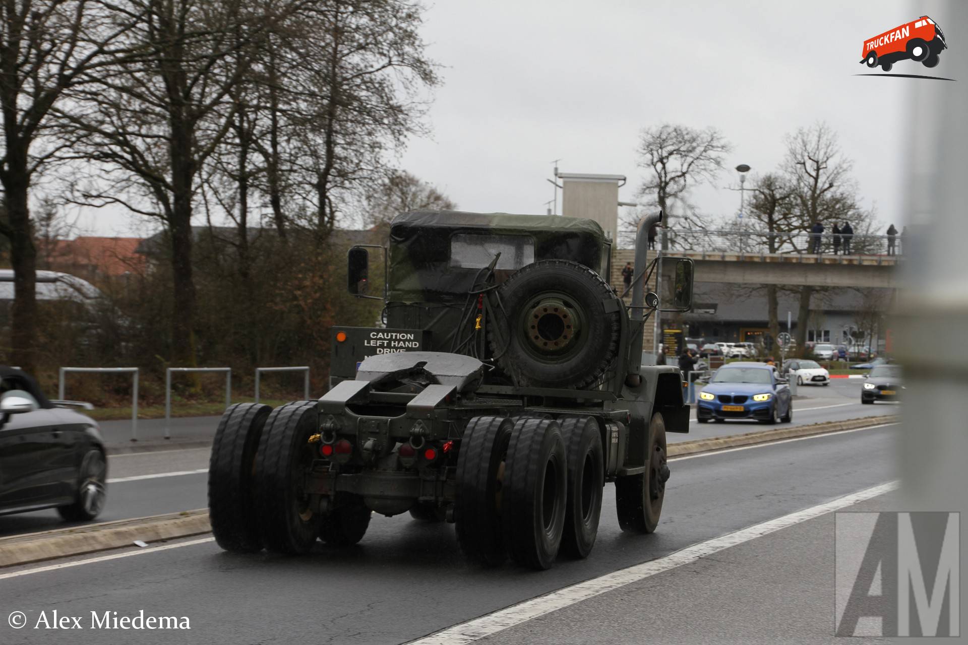 REO M-truck op openbare weg bij Nürburgring