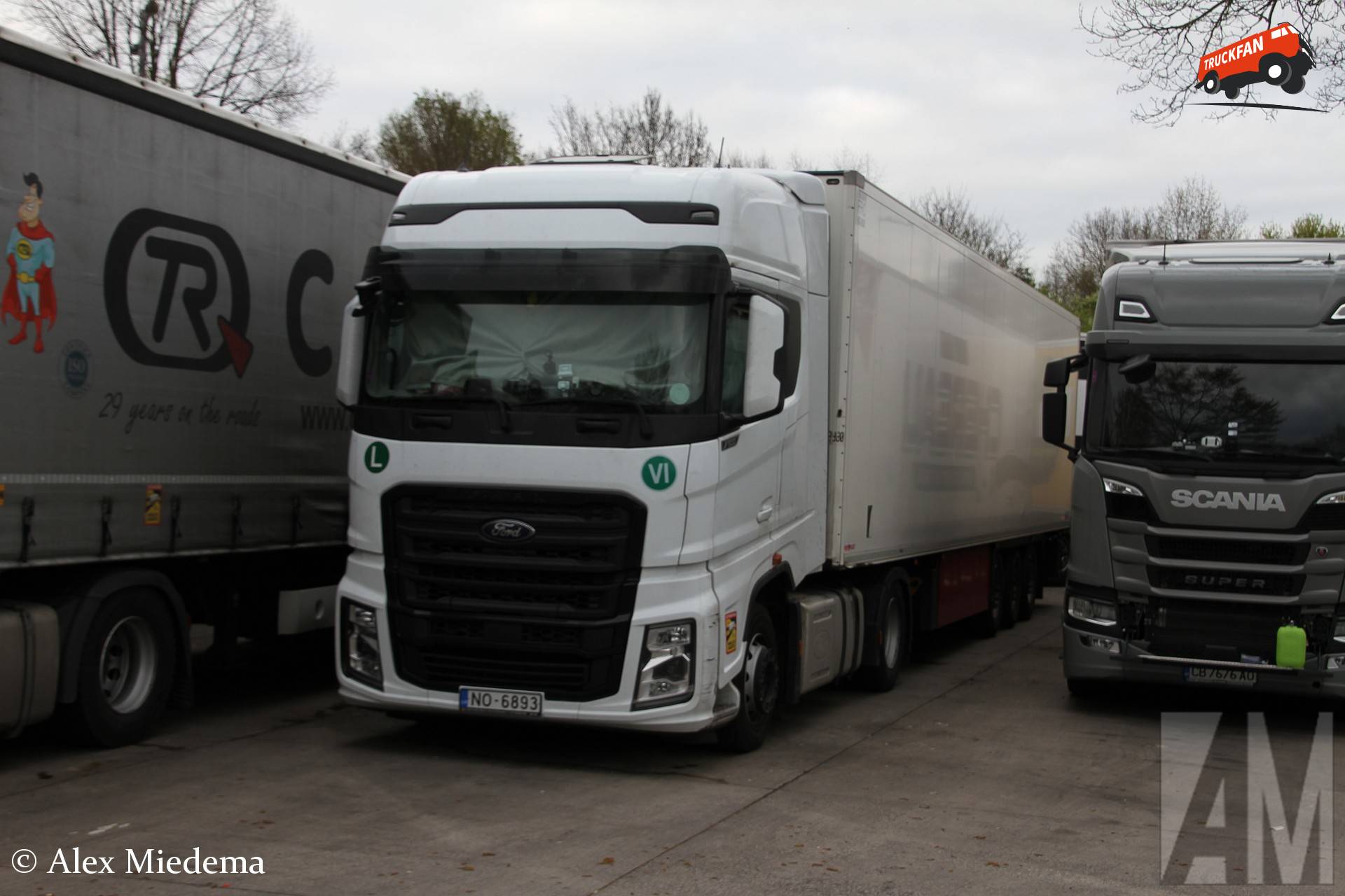 Ford F-Max vrachtwagen bij Raststätte Bedburger Land West