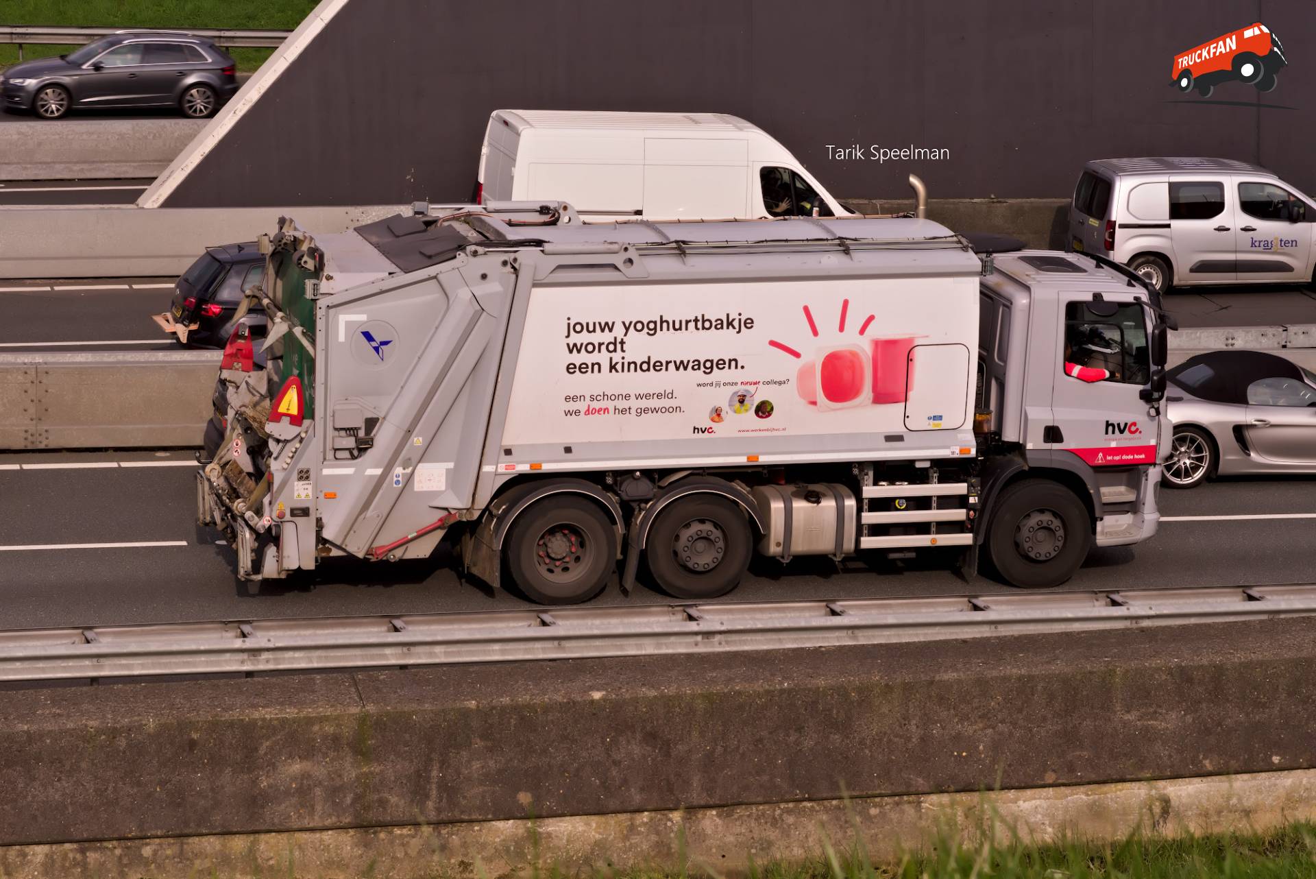 DAF CF Euro 6 vrachtwagen op A16