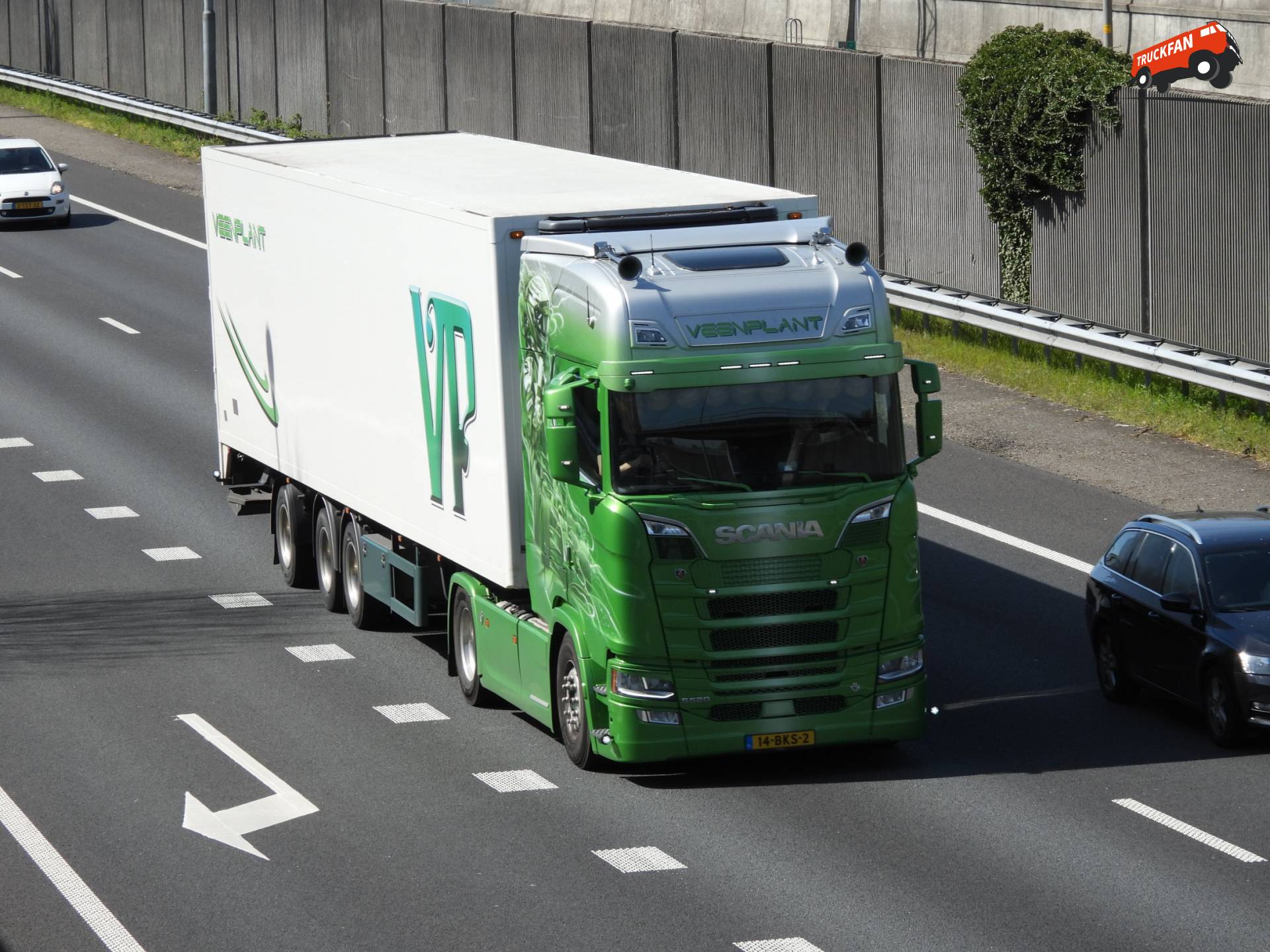 Scania S520 vrachtwagen uit 2018 bij Hardinxveld-Giessendam