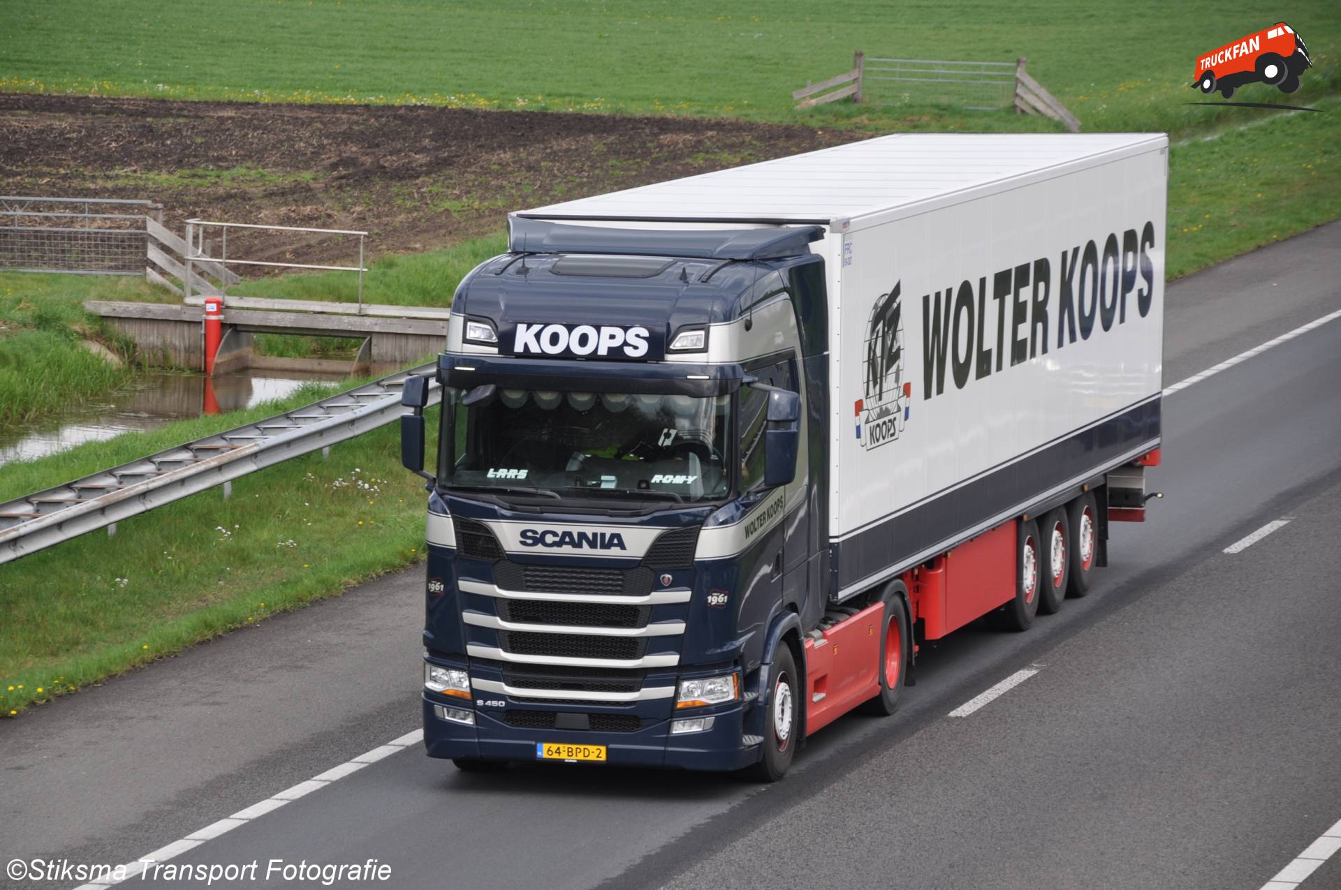 Scania S450 truck van Wolter Koops