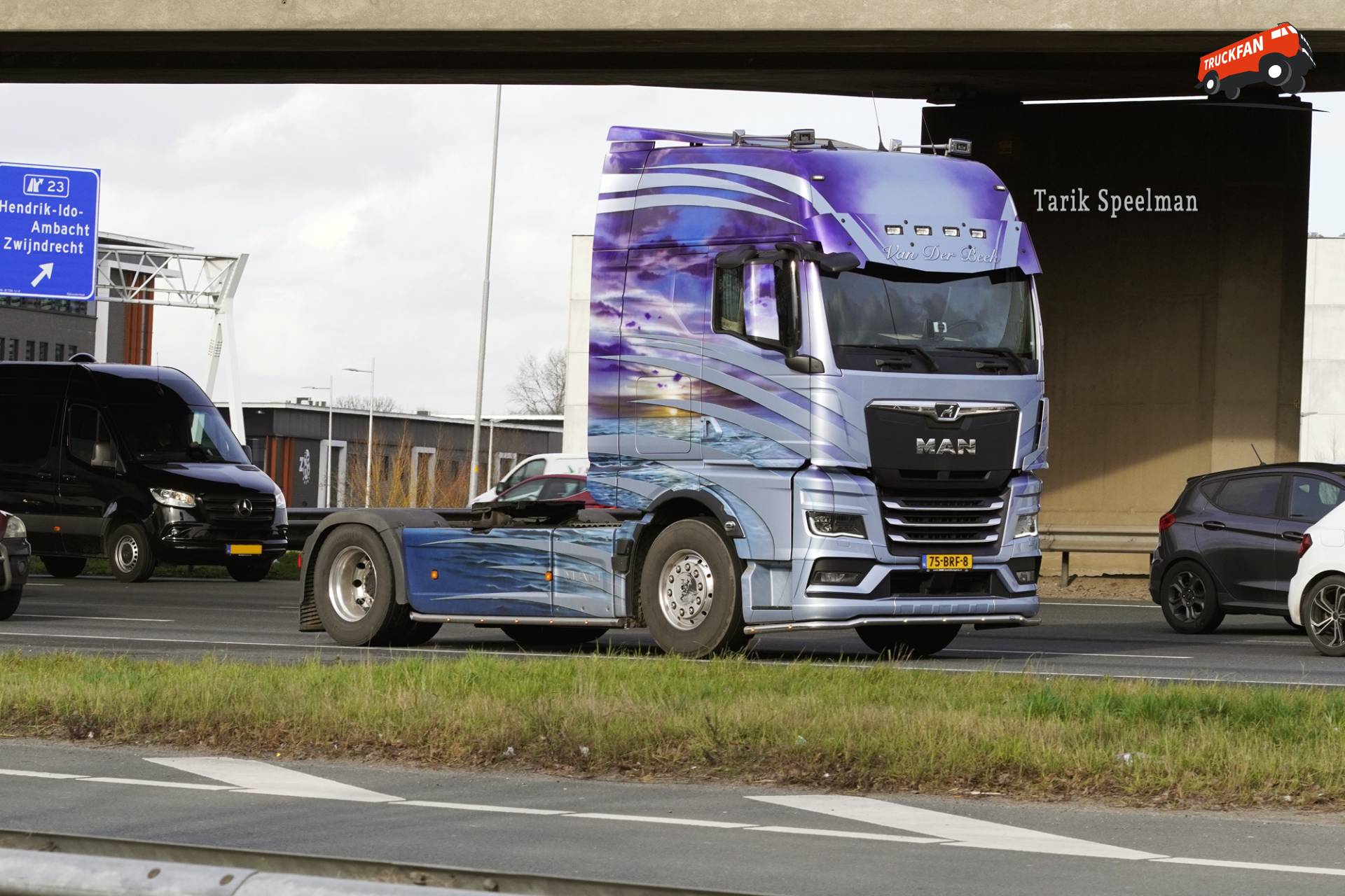 MAN TGX 3rd Gen vrachtwagen nummer 75-BRF-8