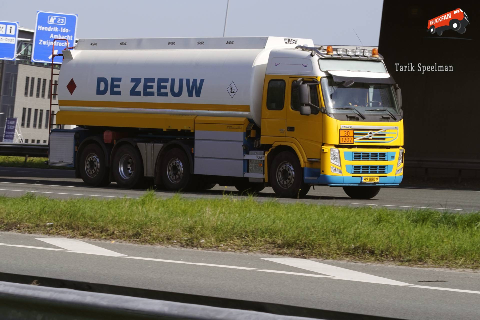 Volvo FM 3rd Gen Brandstofwagen 49-BBK-9