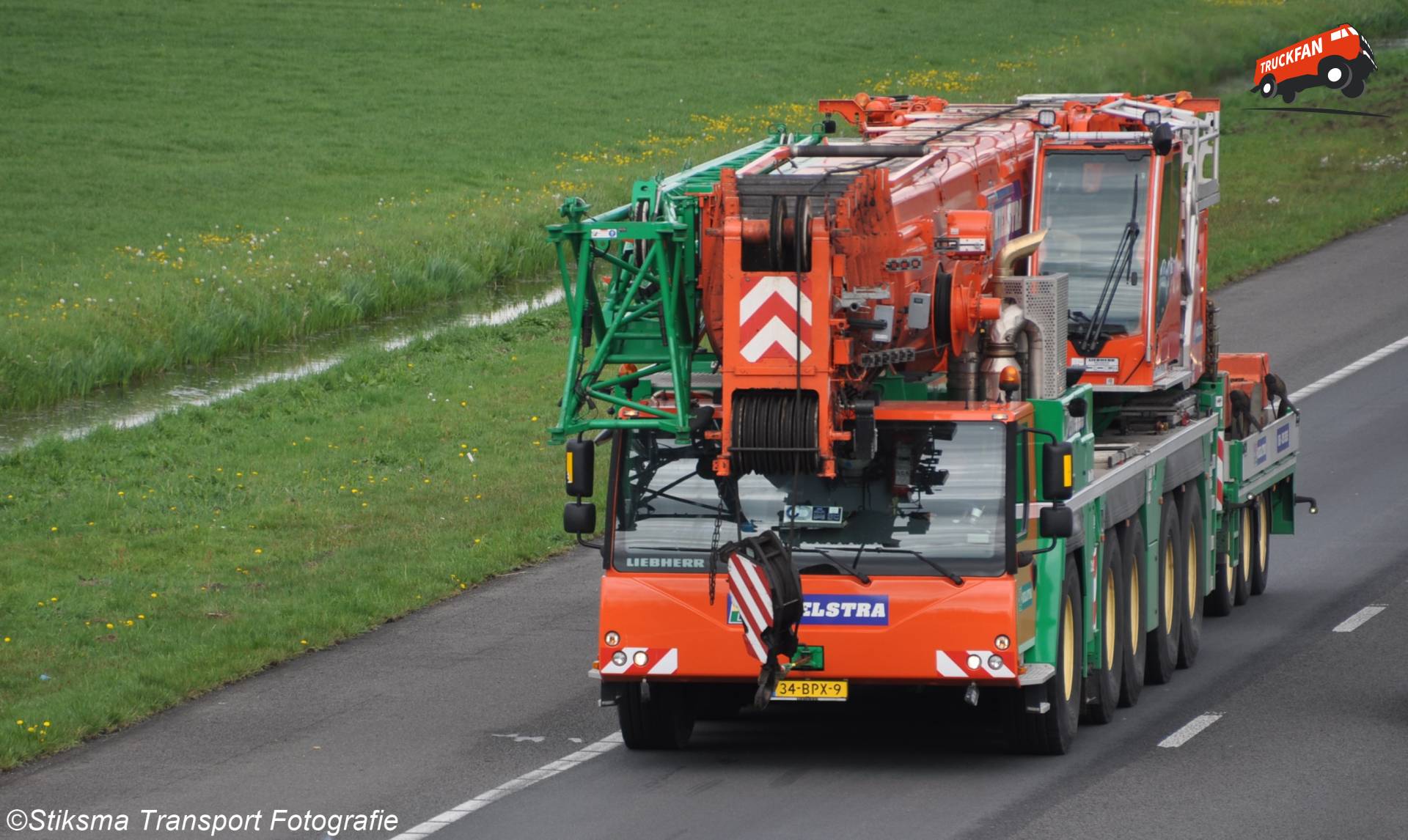 Liebherr LTM 1230-5.1 mobiele hijskraan