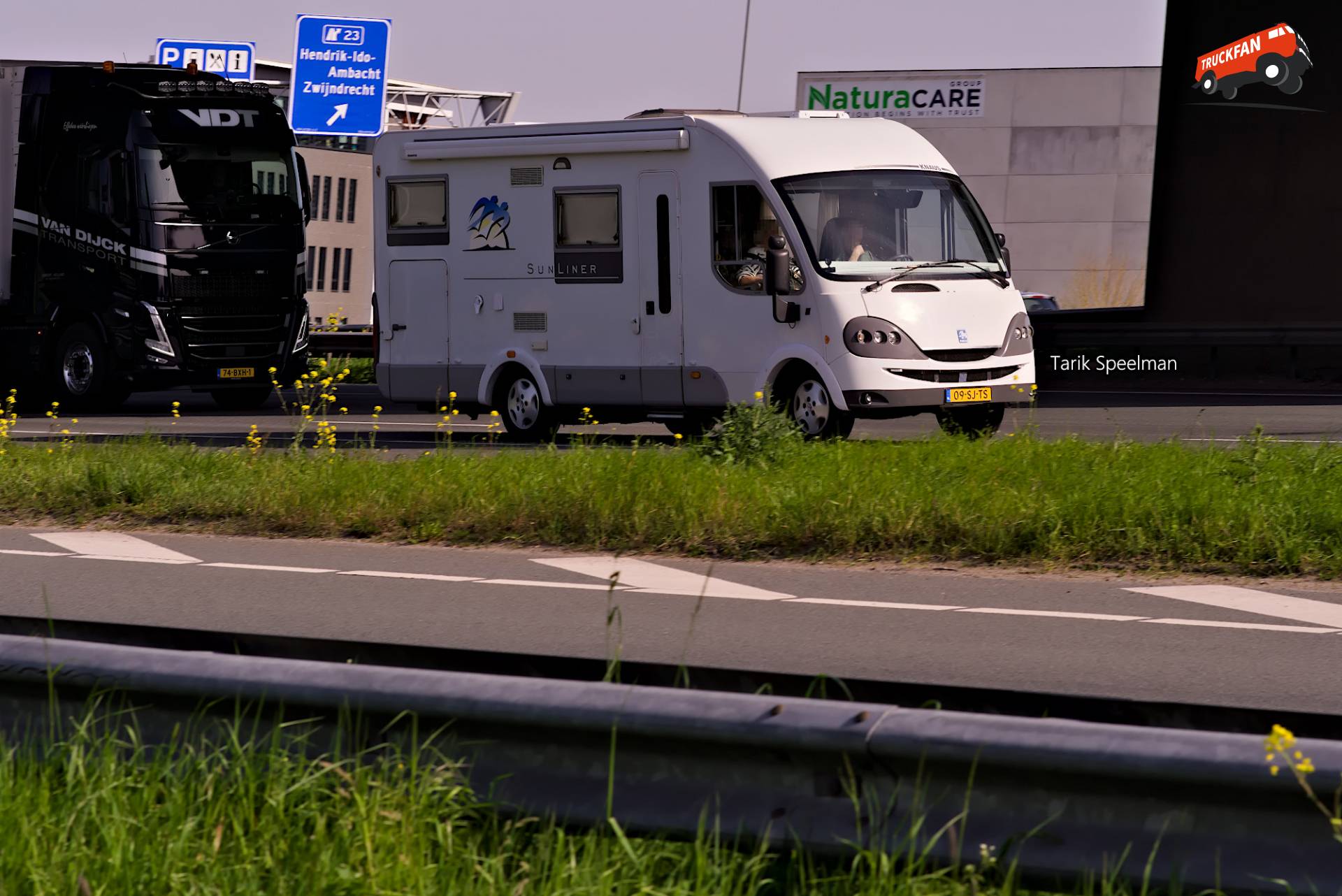 Knaus Sunliner camper op A16