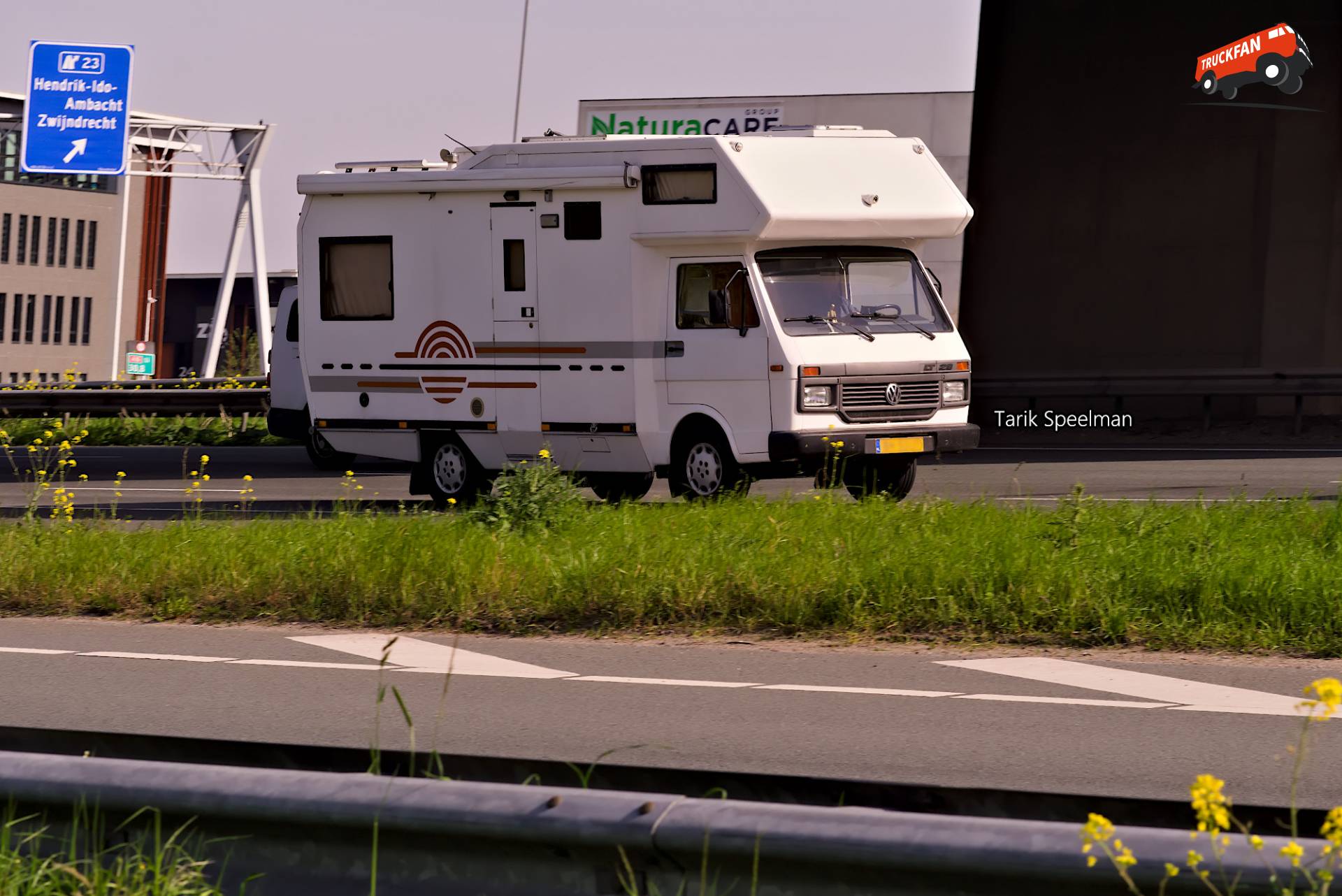Volkswagen Transporter LT camper op A16