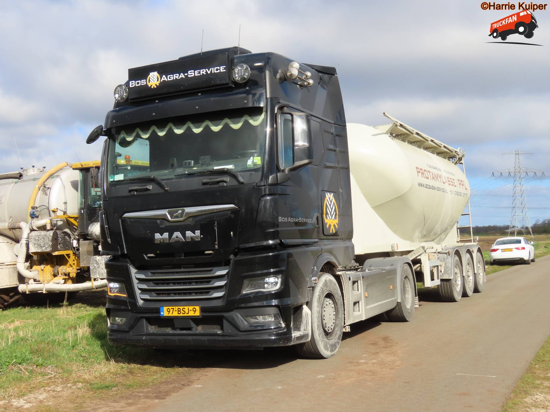 MAN TGX vrachtwagen aanvoer protomylasse