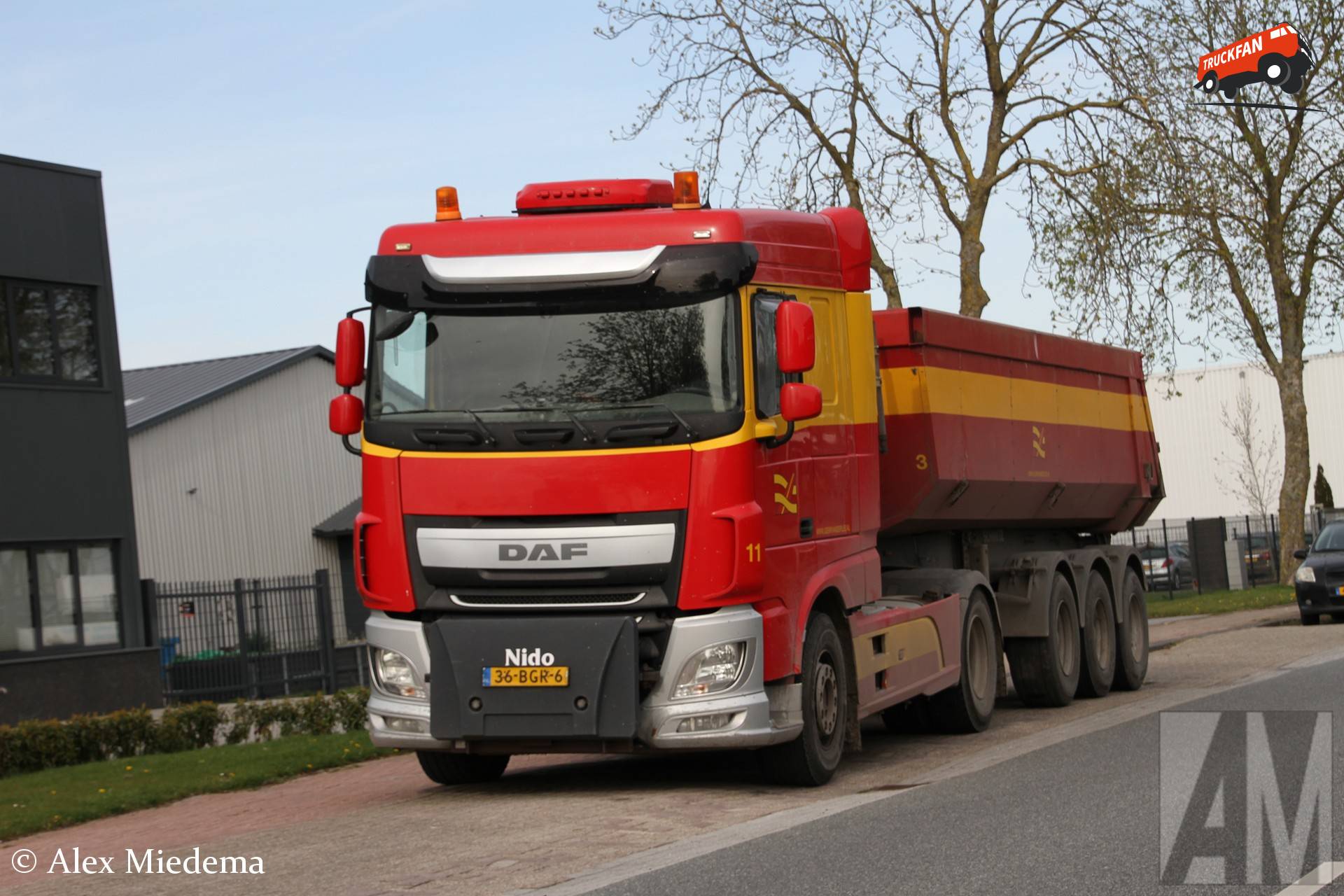 DAF XF van Van der Lee