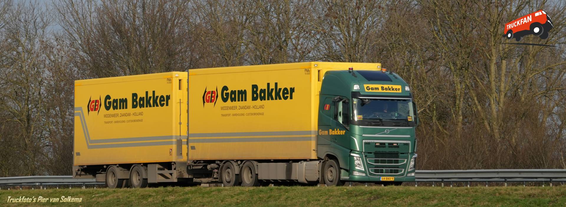 Volvo FH4 vrachtwagen op A7 bij Sneek