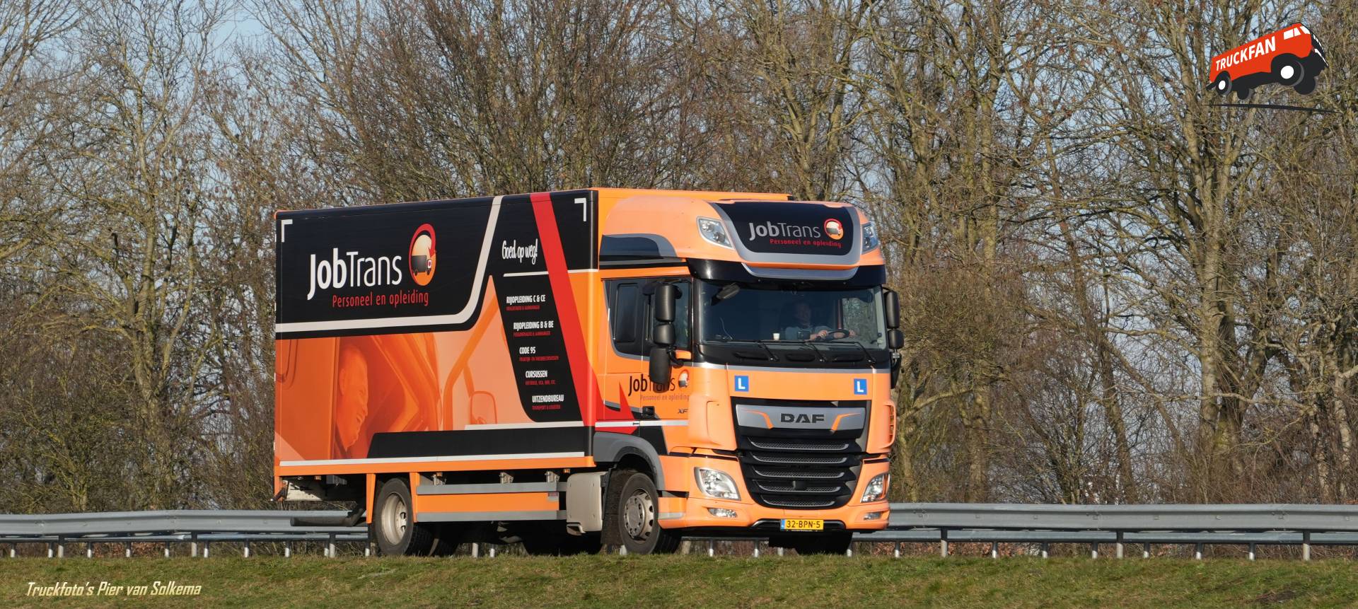 DAF XF Lestruck bij A7 Sneek