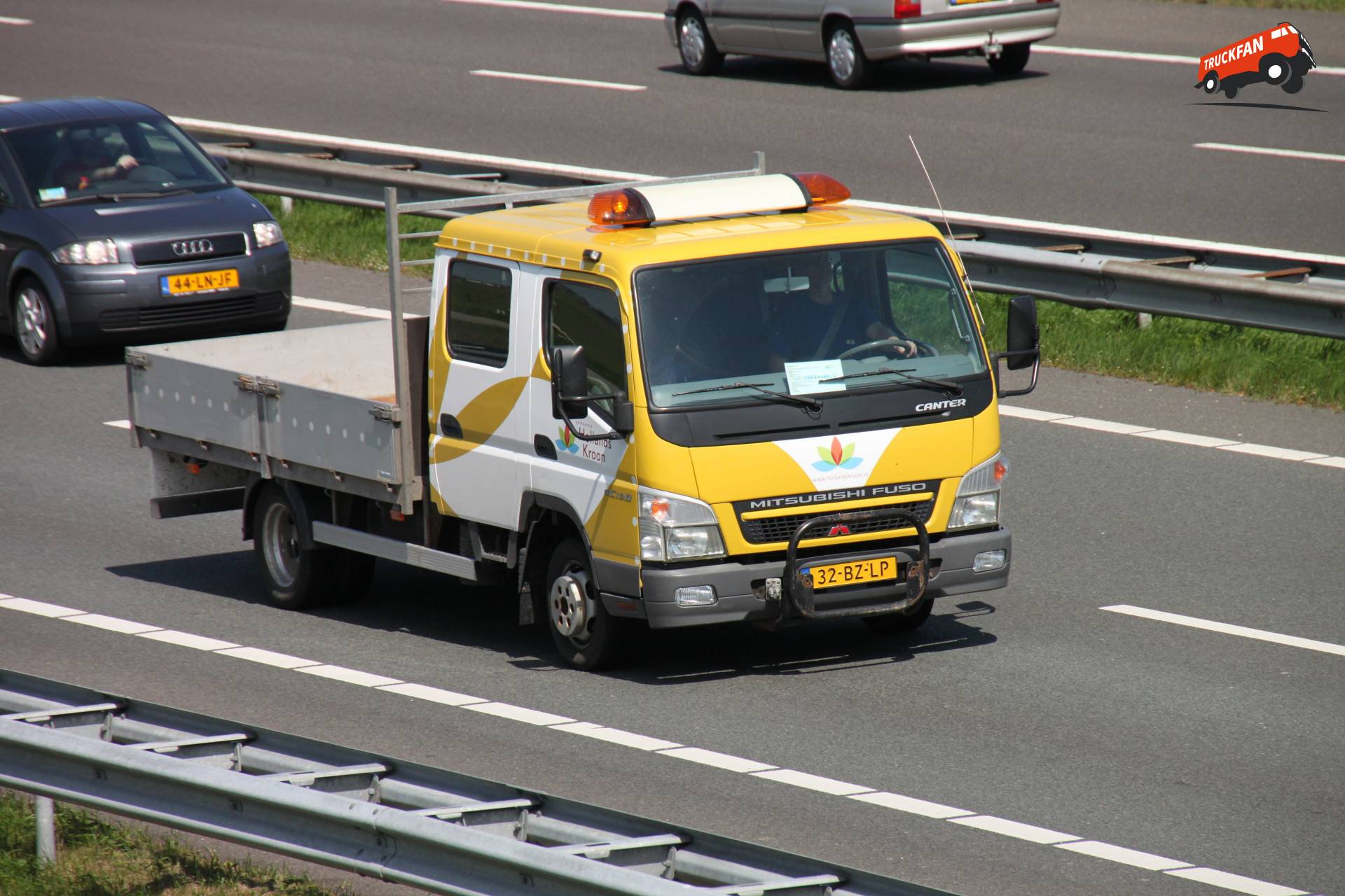 Mitsubishi Fuso Canter van gemeente Hollands Kroon