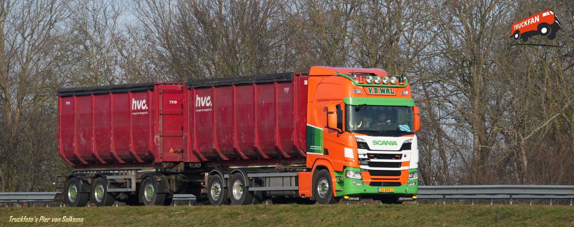 Scania R450 vrachtwagen van bedrijf Van der Wal