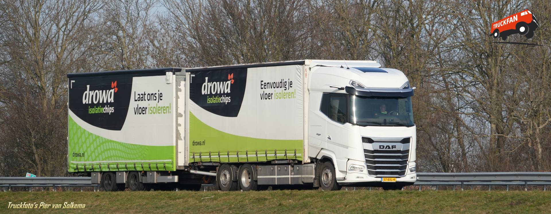 DAF XG+ truck on A7 Sneek