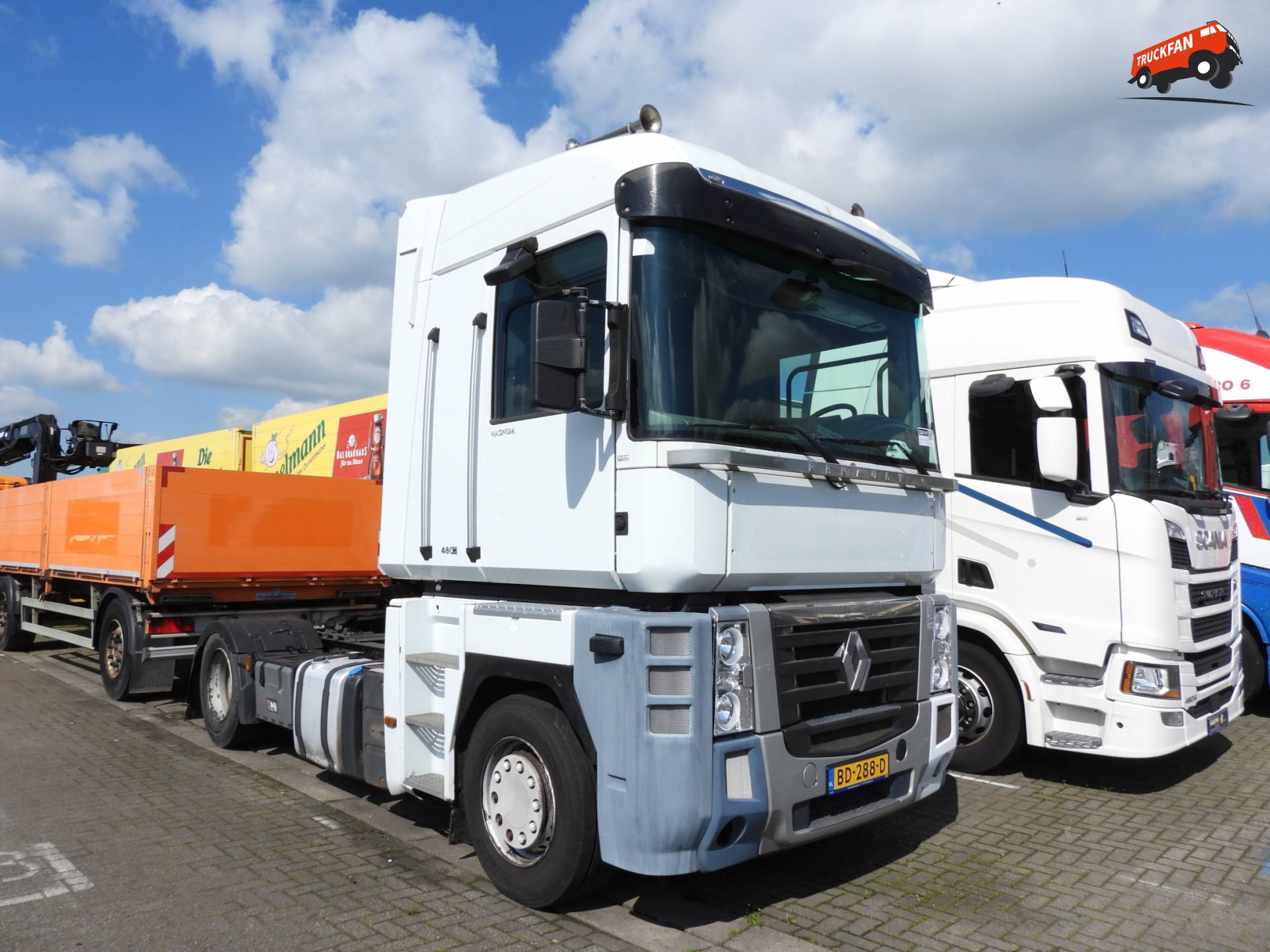 Renault Magnum 440 vrachtwagen 2012