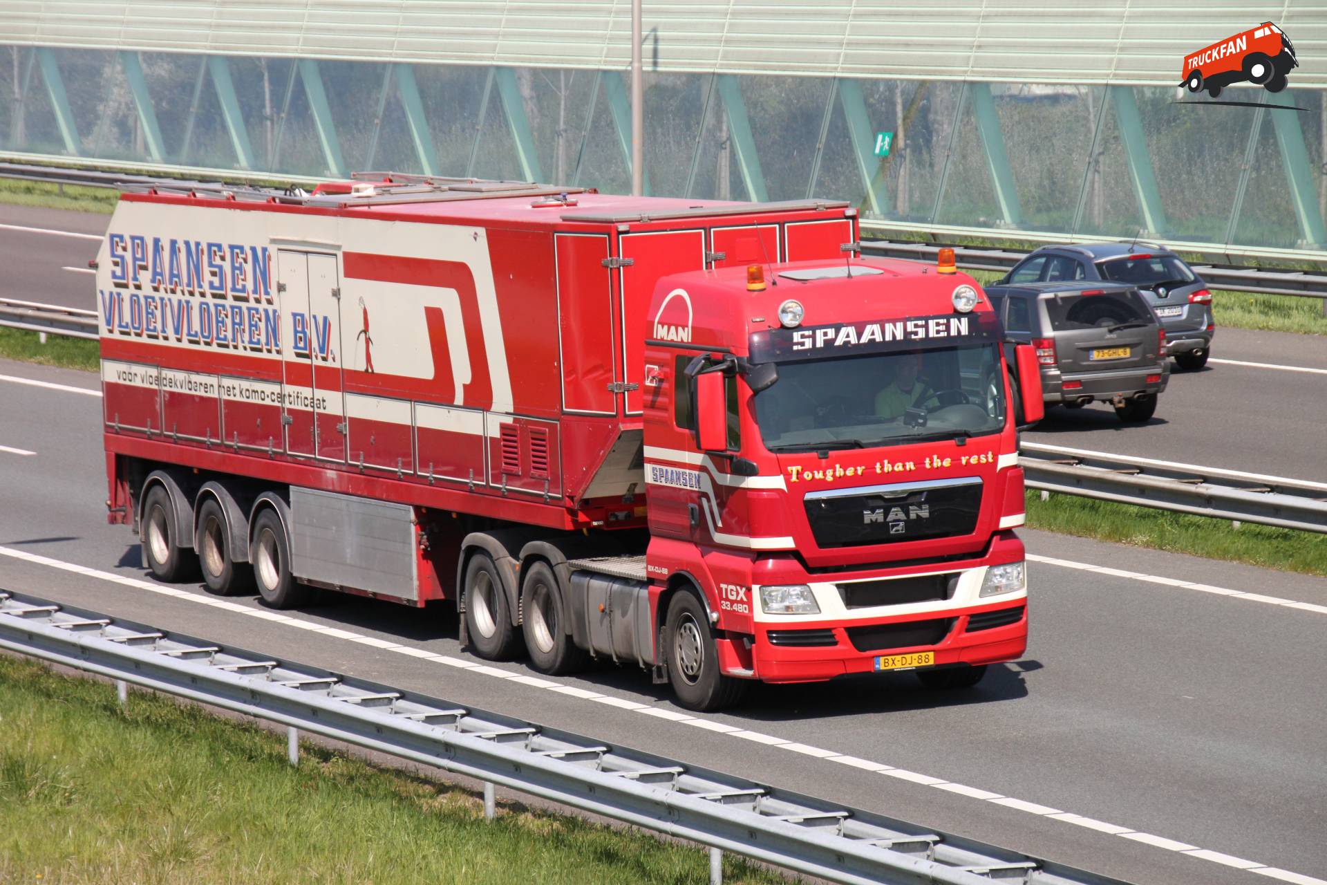MAN TGX truck by Spaansen