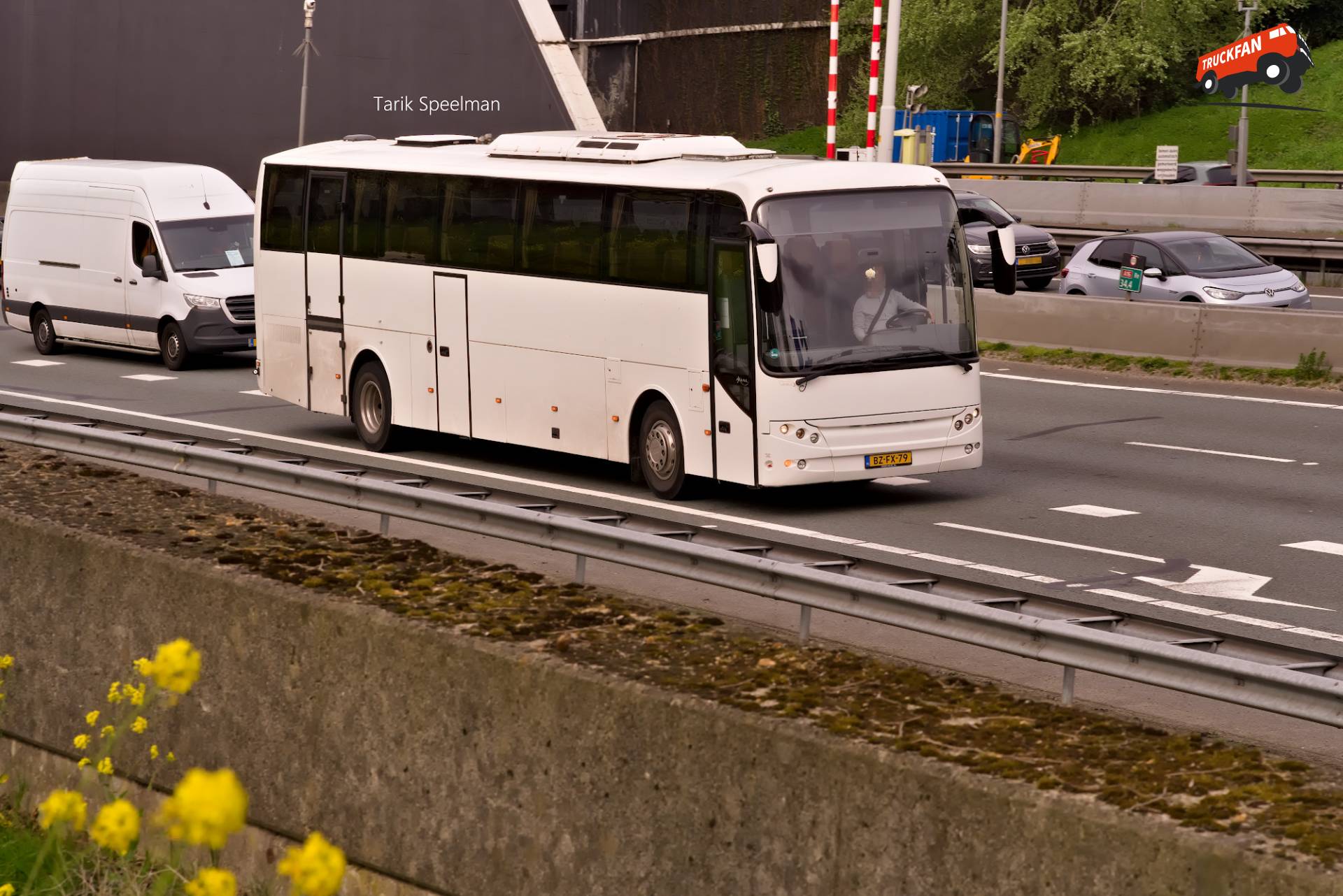 Volvo B9R passenger transport bus BZ-FX-79