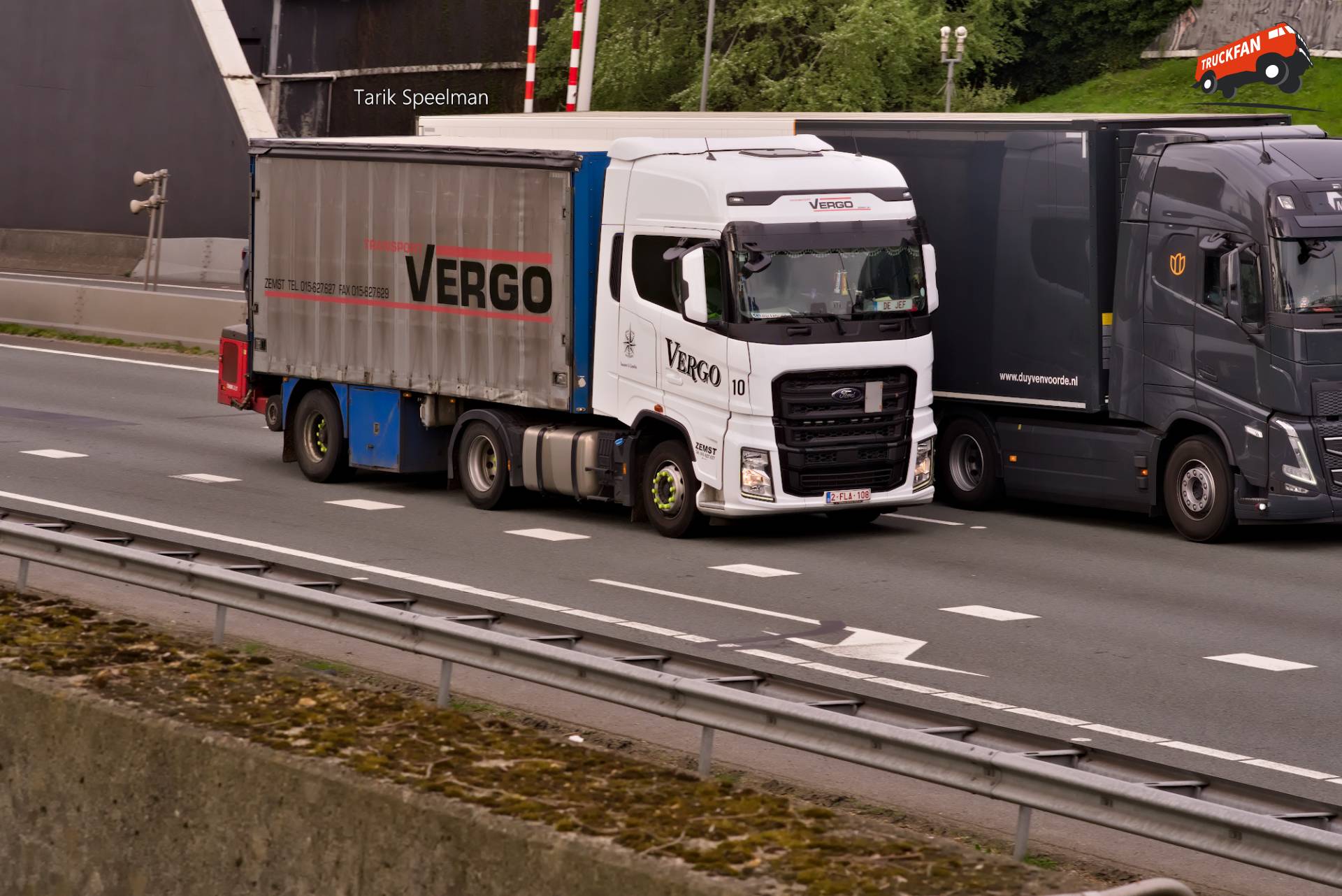 Ford F-Max vrachtwagen met kenteken 2-FLA-108