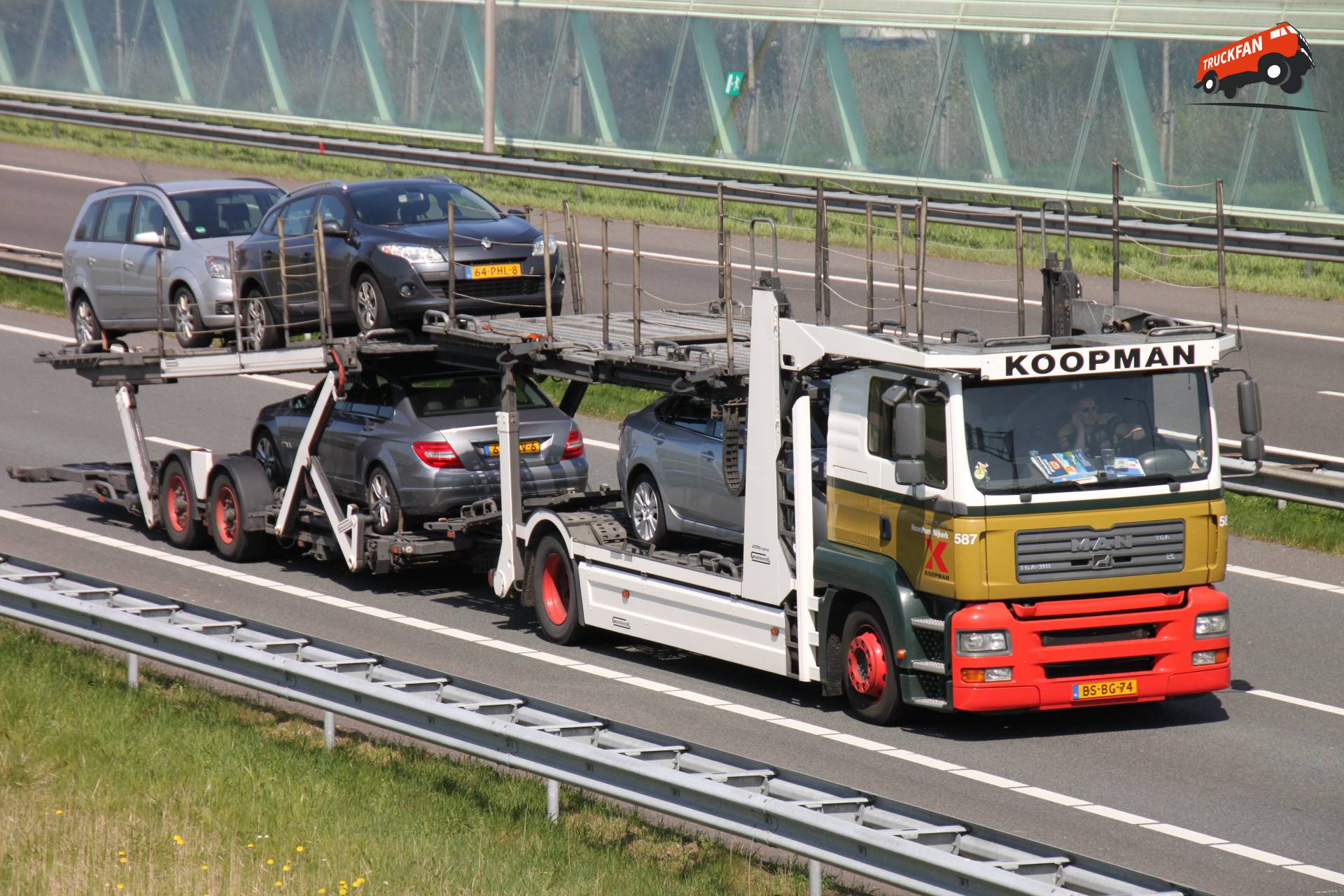 MAN TGA vrachtwagen van Koopman Autotransport