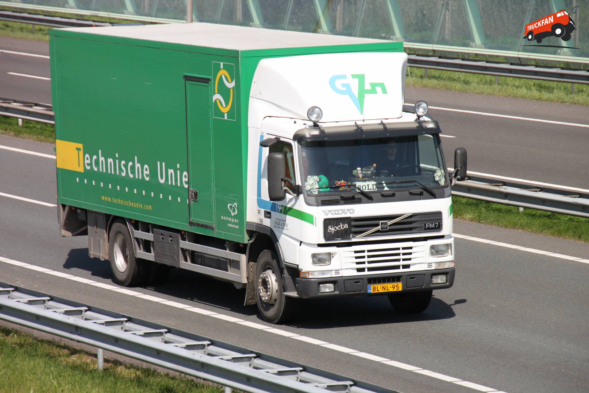 Volvo FM7 vrachtwagen van G Vlug