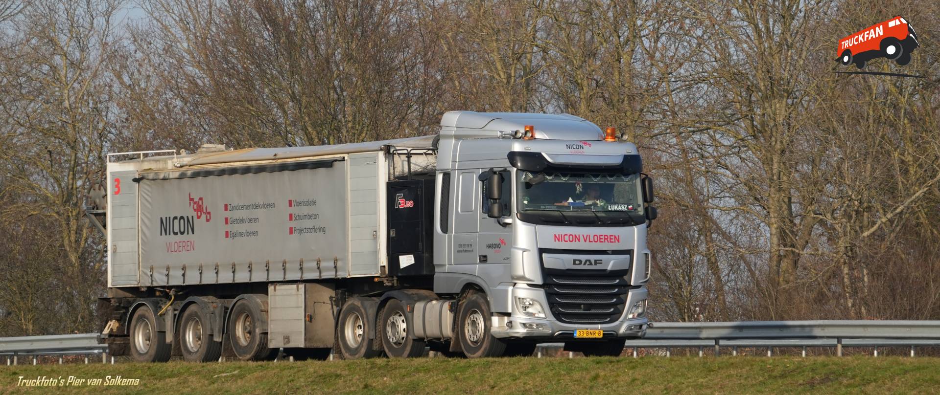 DAF XF mixer truck on A7 Sneek