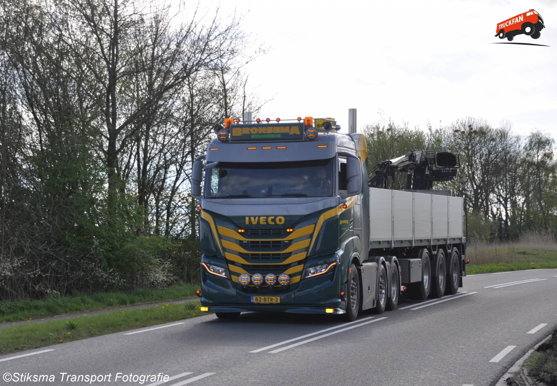 Iveco Stralis vrachtwagen van Bronsema Stroobos