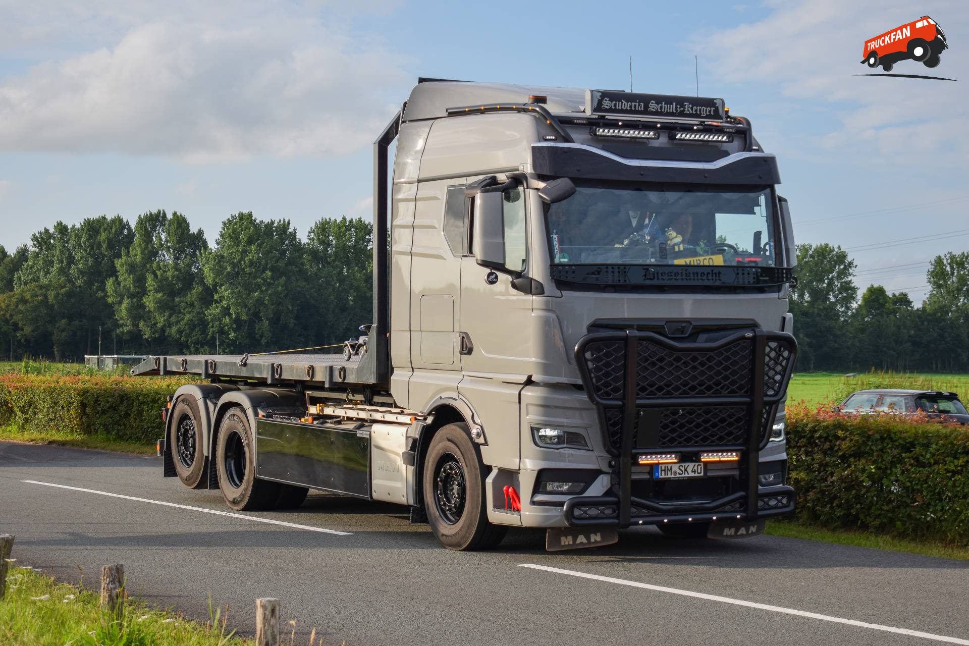 MAN TGX Schulz Containerdienst & Baustoffhandel Hessisch Oldendorf (D)