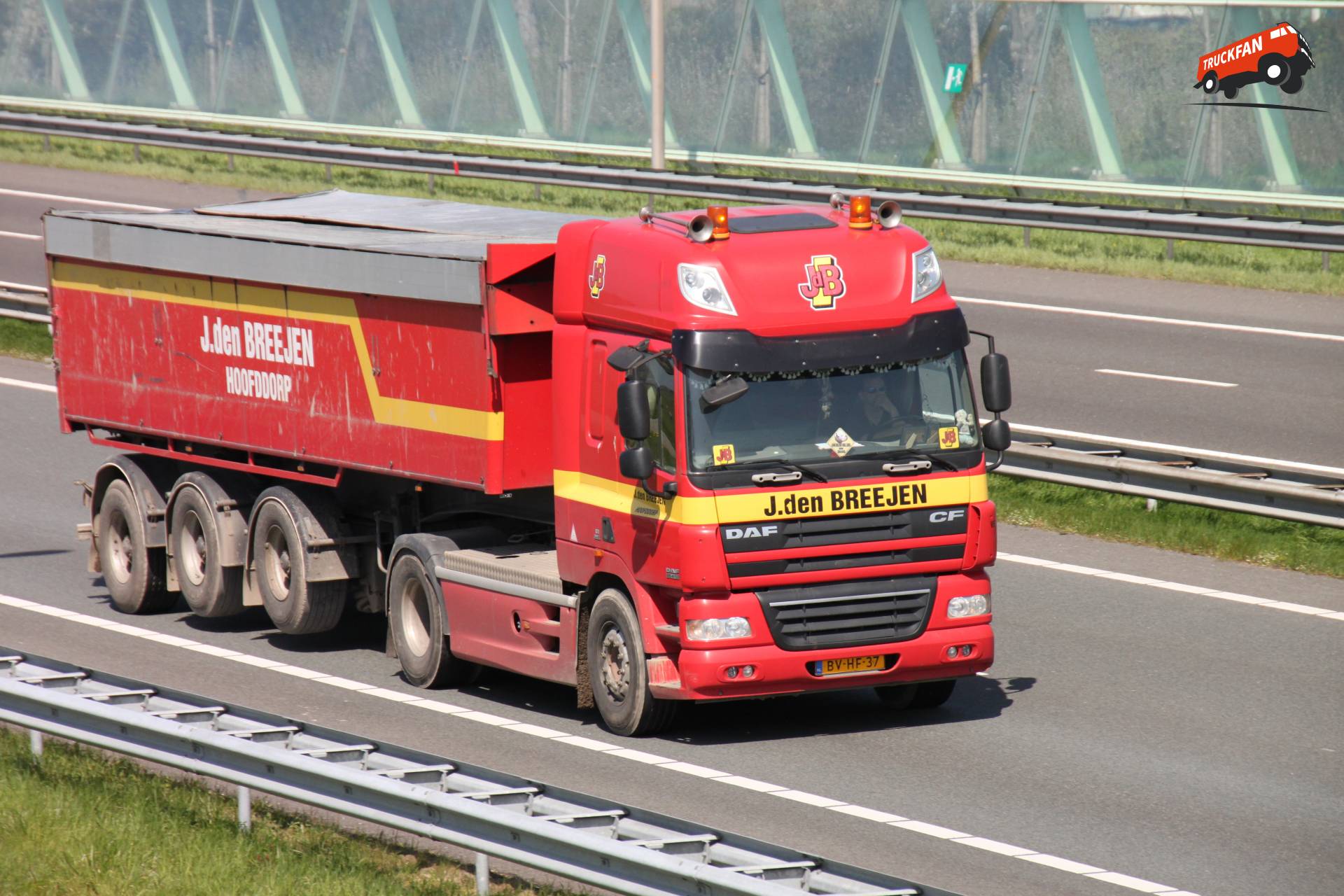 DAF CF85 truck at den Breejen