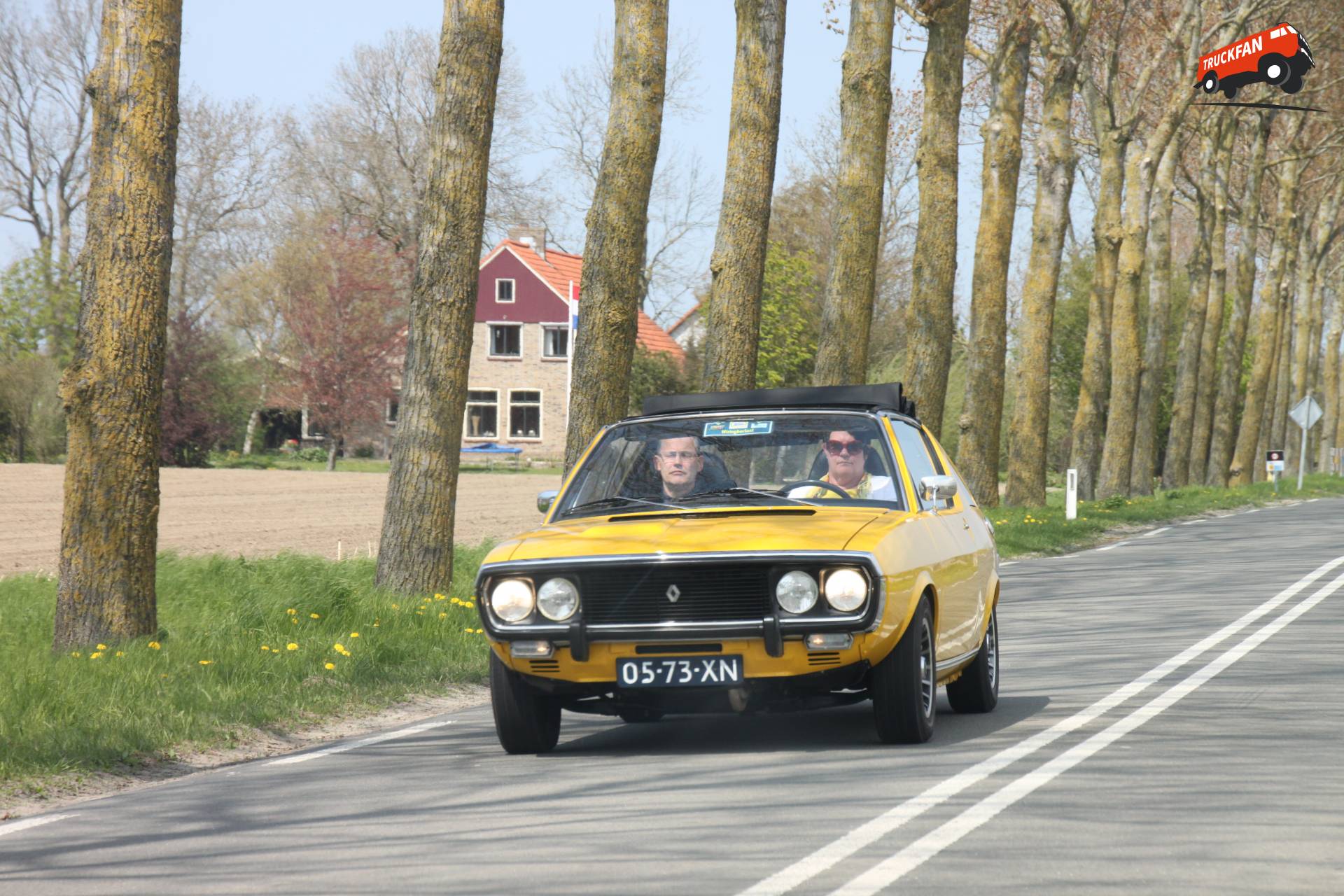 Renault 17 voertuig foto