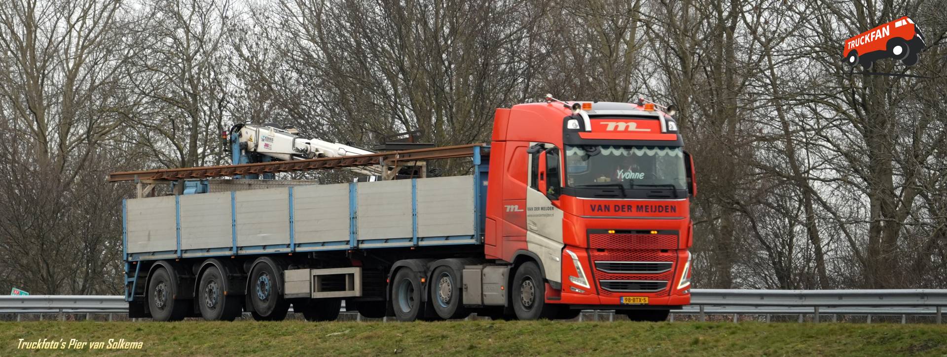 Volvo FH5 truck from the Van der Meijden company