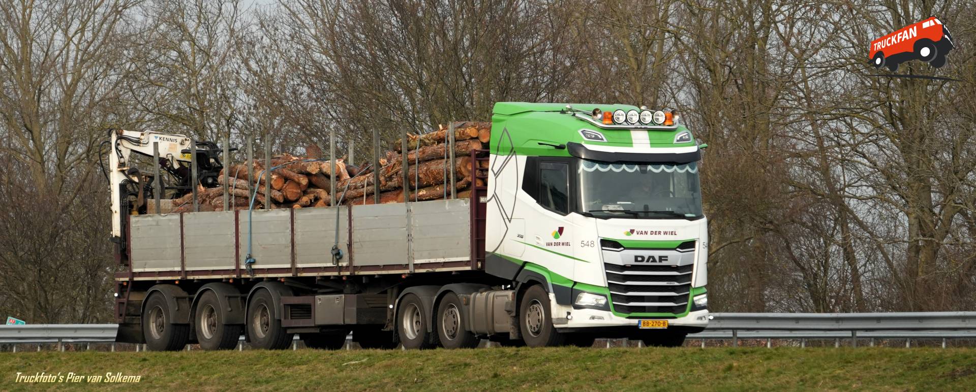 DAF XG truck van Bedrijf van der Wiel